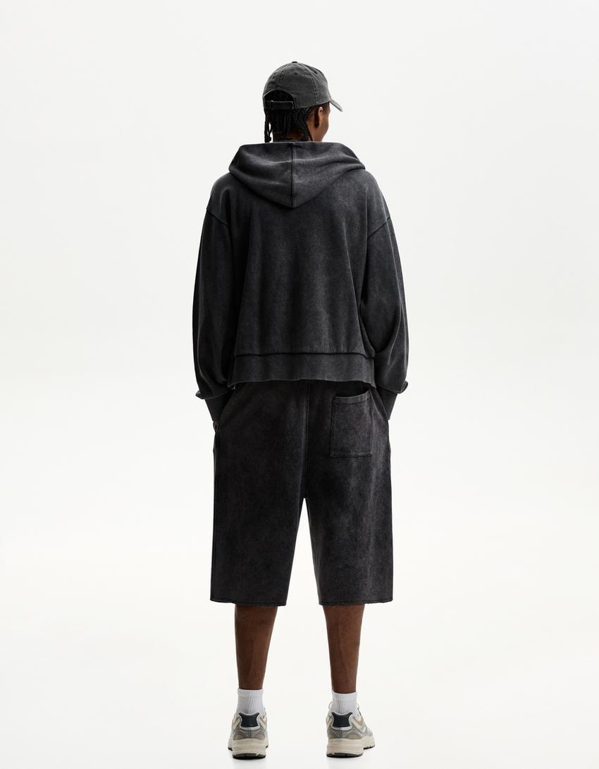 Ribbed baggy Bermuda shorts
