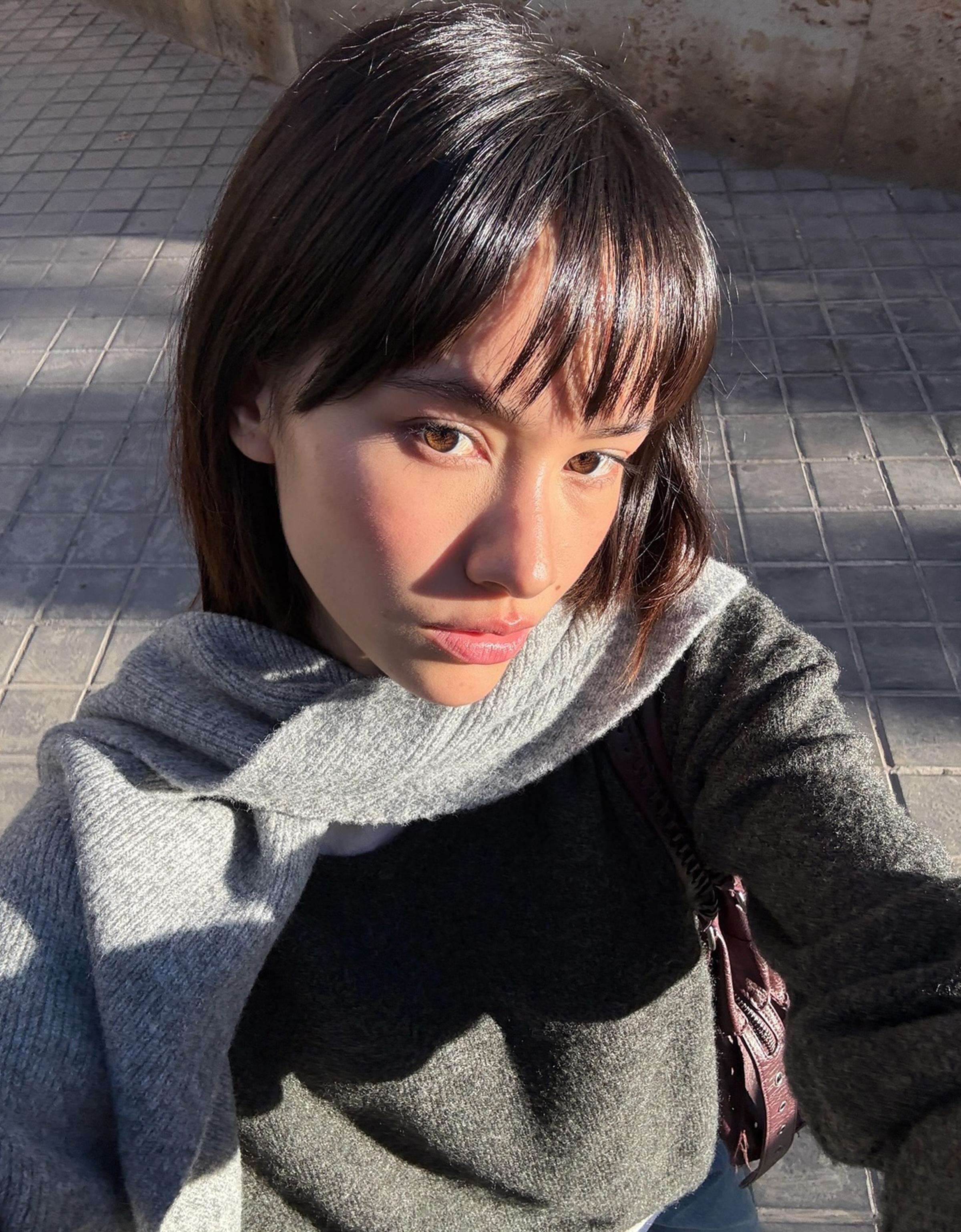 V yaka yumuşak dokulu kazak - Görsel 45