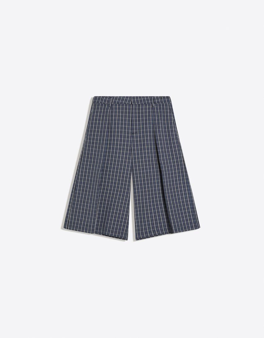 Carol Biazin Collection jacket and Bermuda shorts set-Carol Biazin Collection jacket and Bermuda shorts set