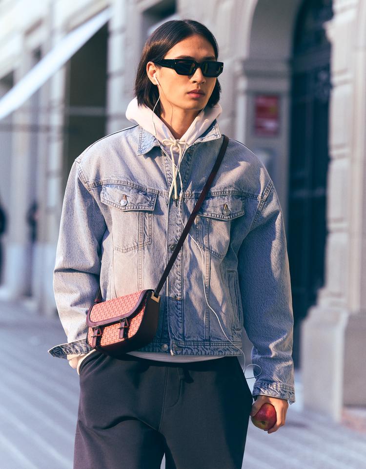 Monogramlı çapraz çanta