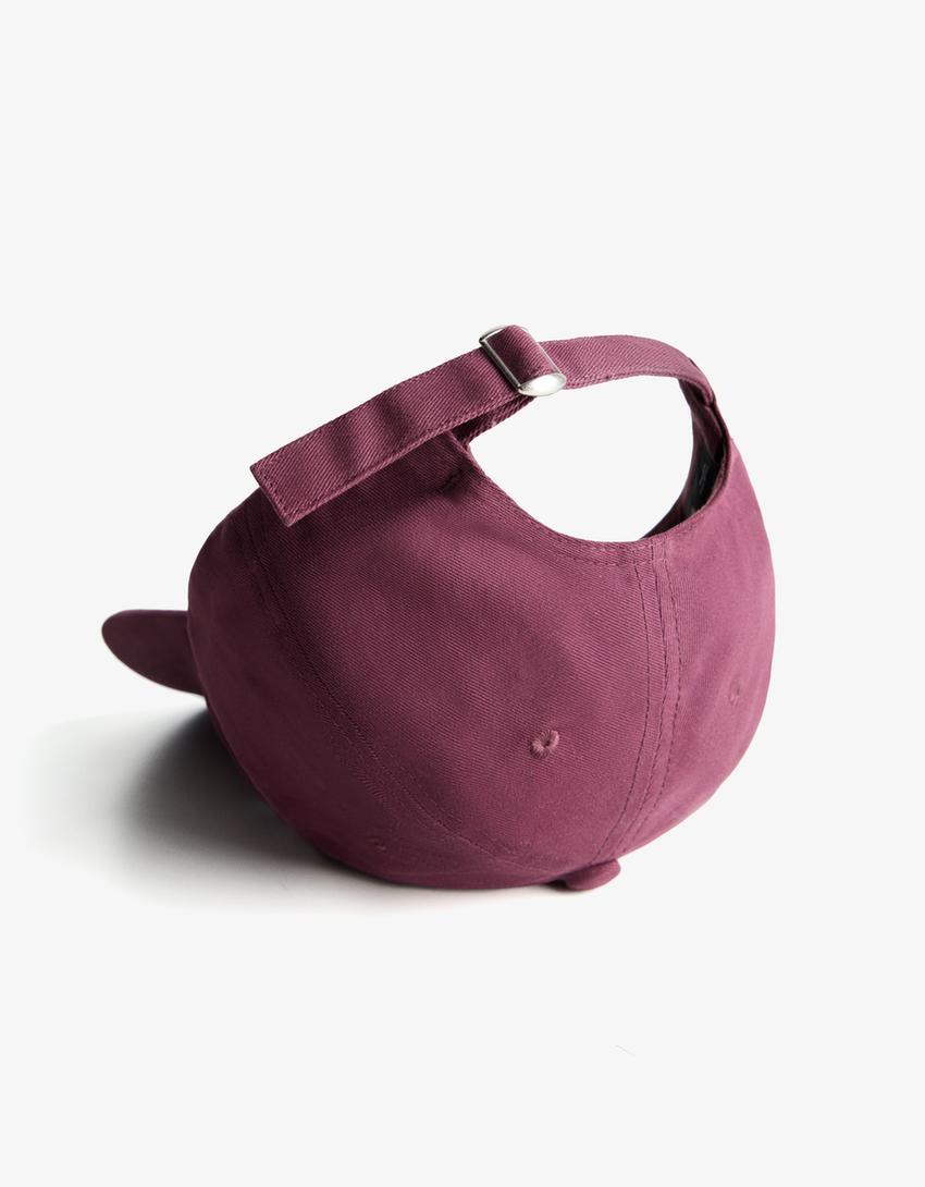 Embroidered cap-Maroon