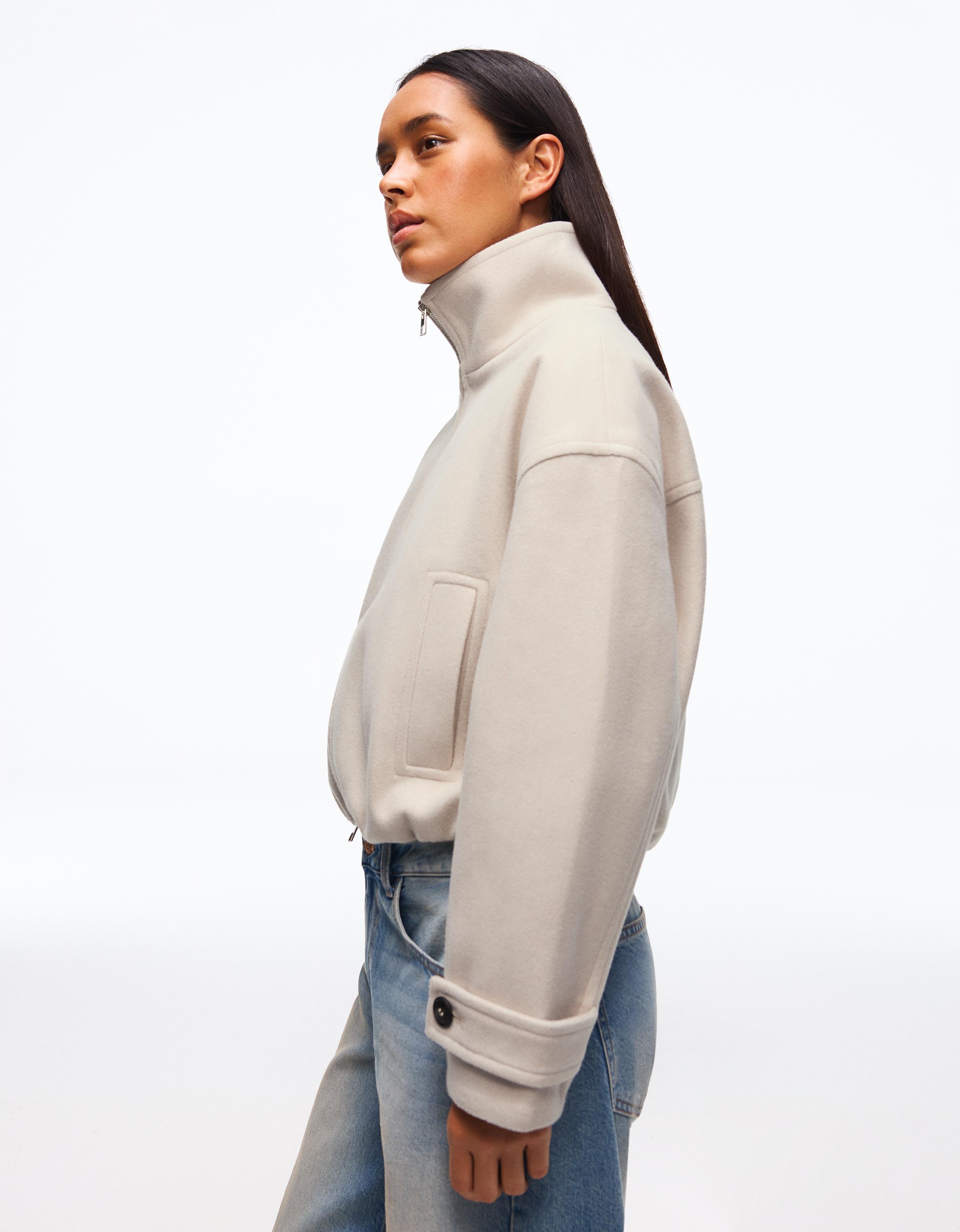 Soft touch jacket — Sand