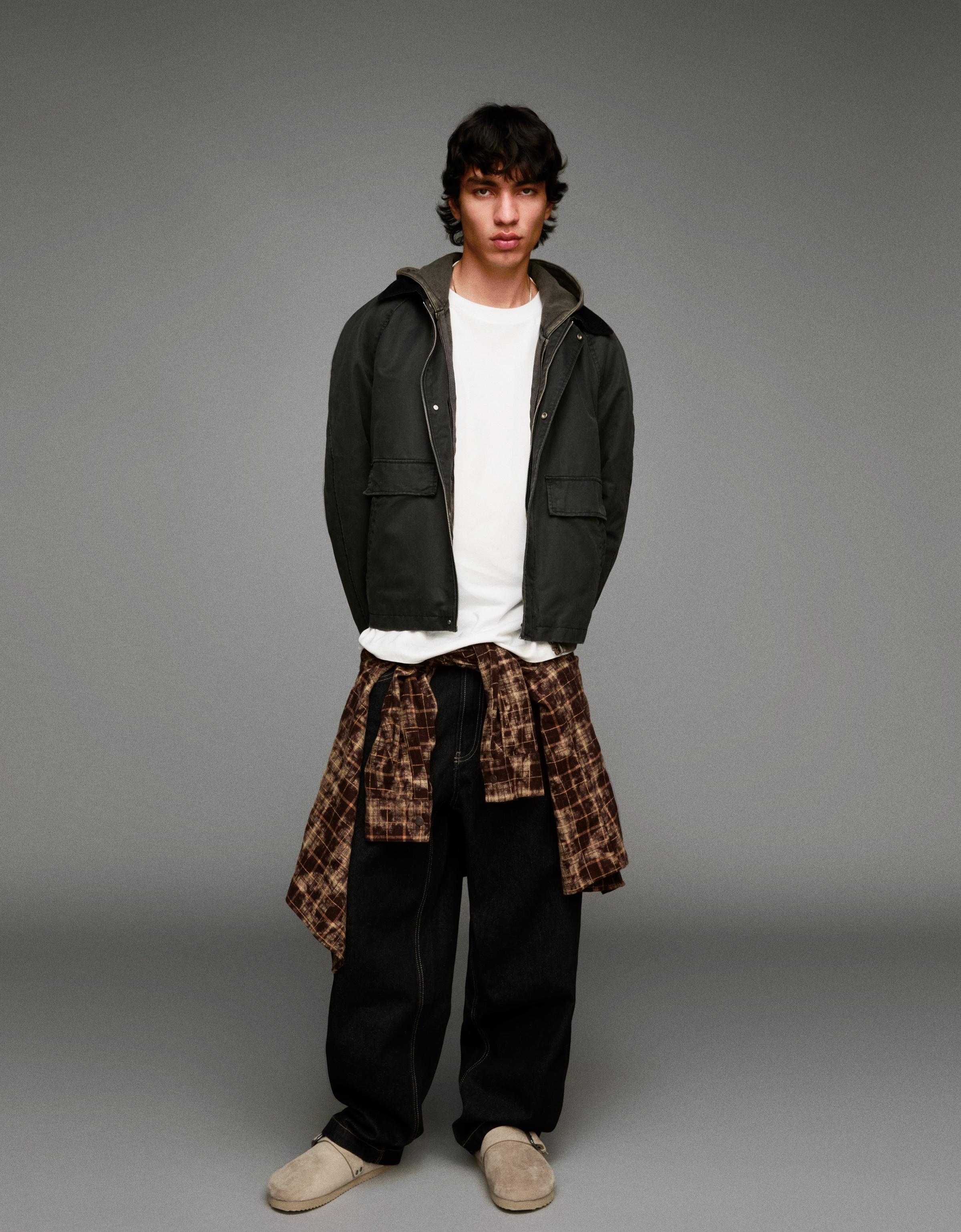 もっこす Clogs with buckle detail - Shoes - Men | Bershka