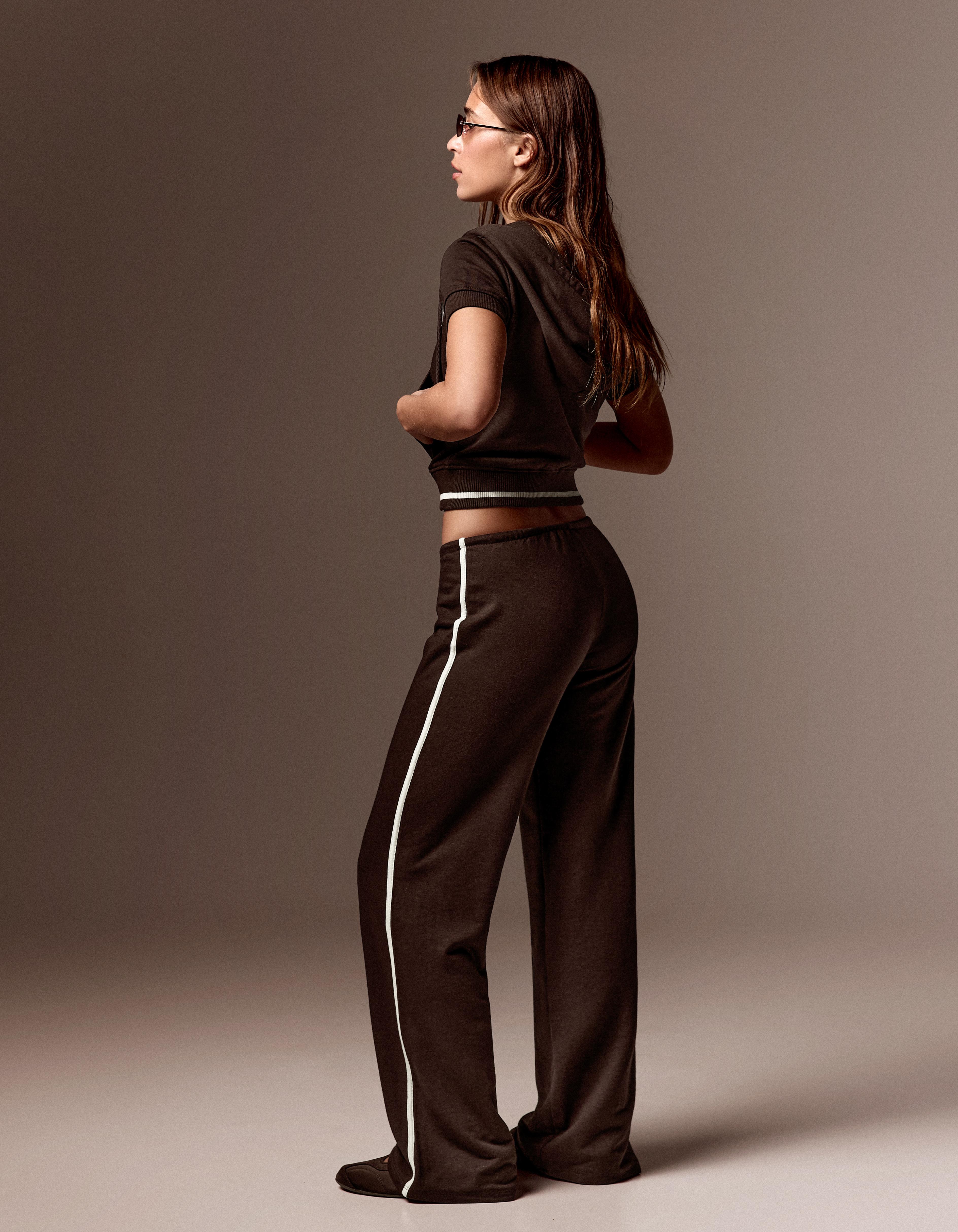 Side-stripe joggers — Brown
