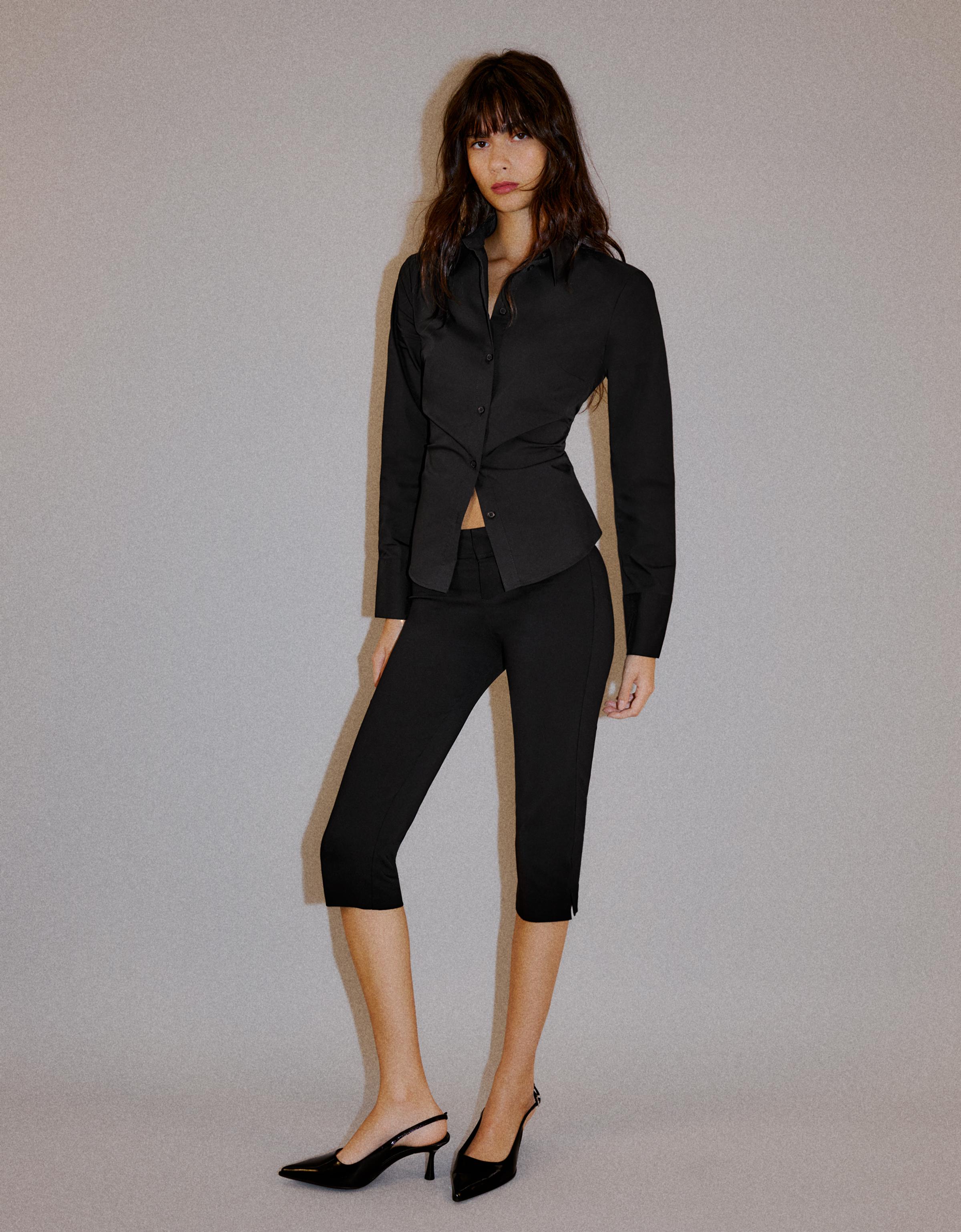 Capris with split hems — Black