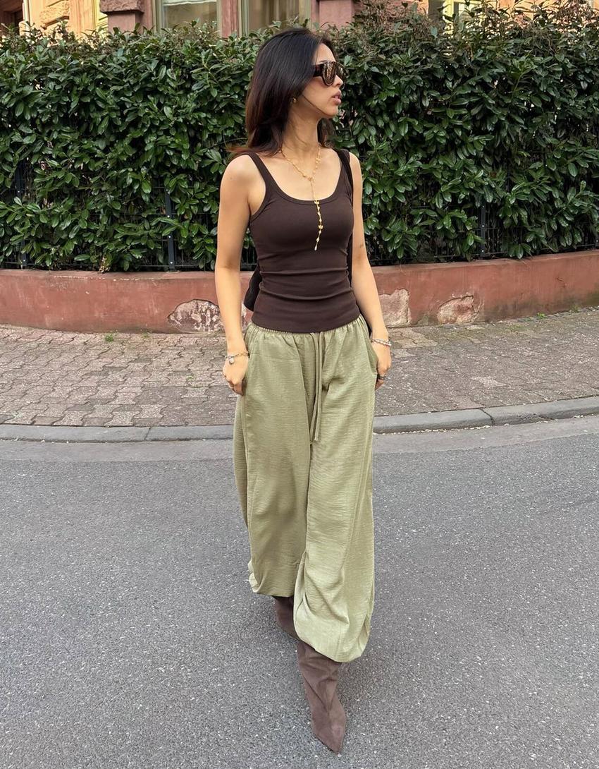 Ribbed vest top-Brown