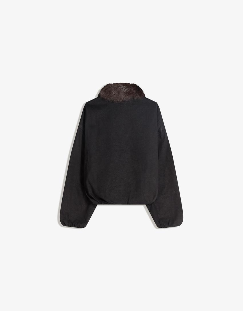 Jeansjacke mit Kunstfellkragen-Schwarz