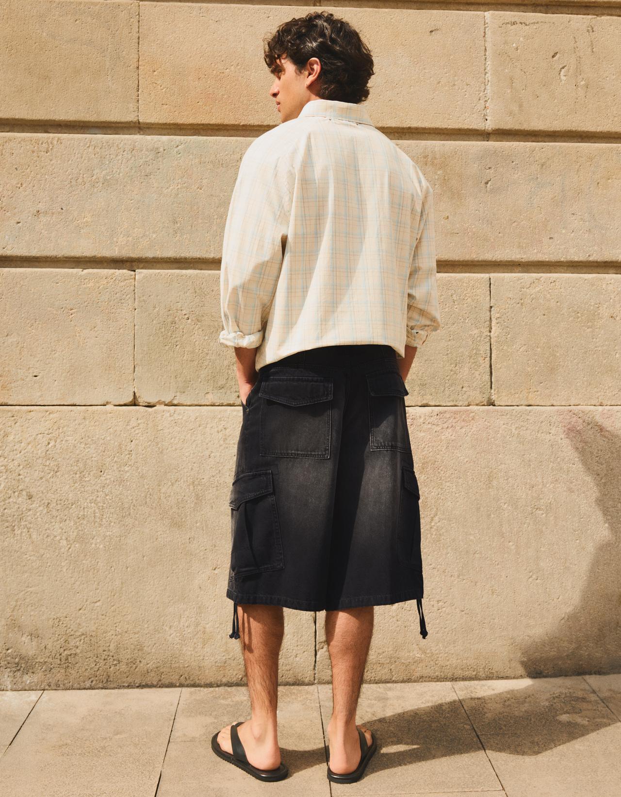 Denim cargo parachute Bermuda shorts — Black