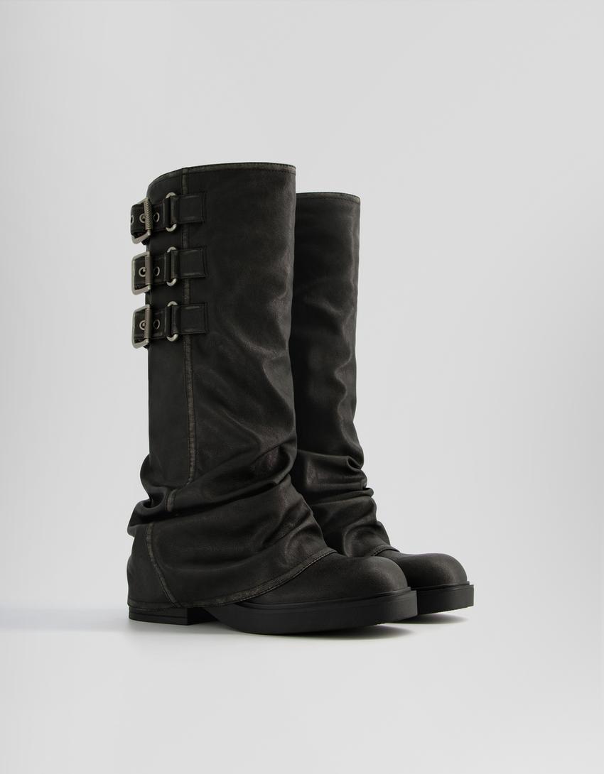 Flat slouchy biker boots with buckles-BLACK