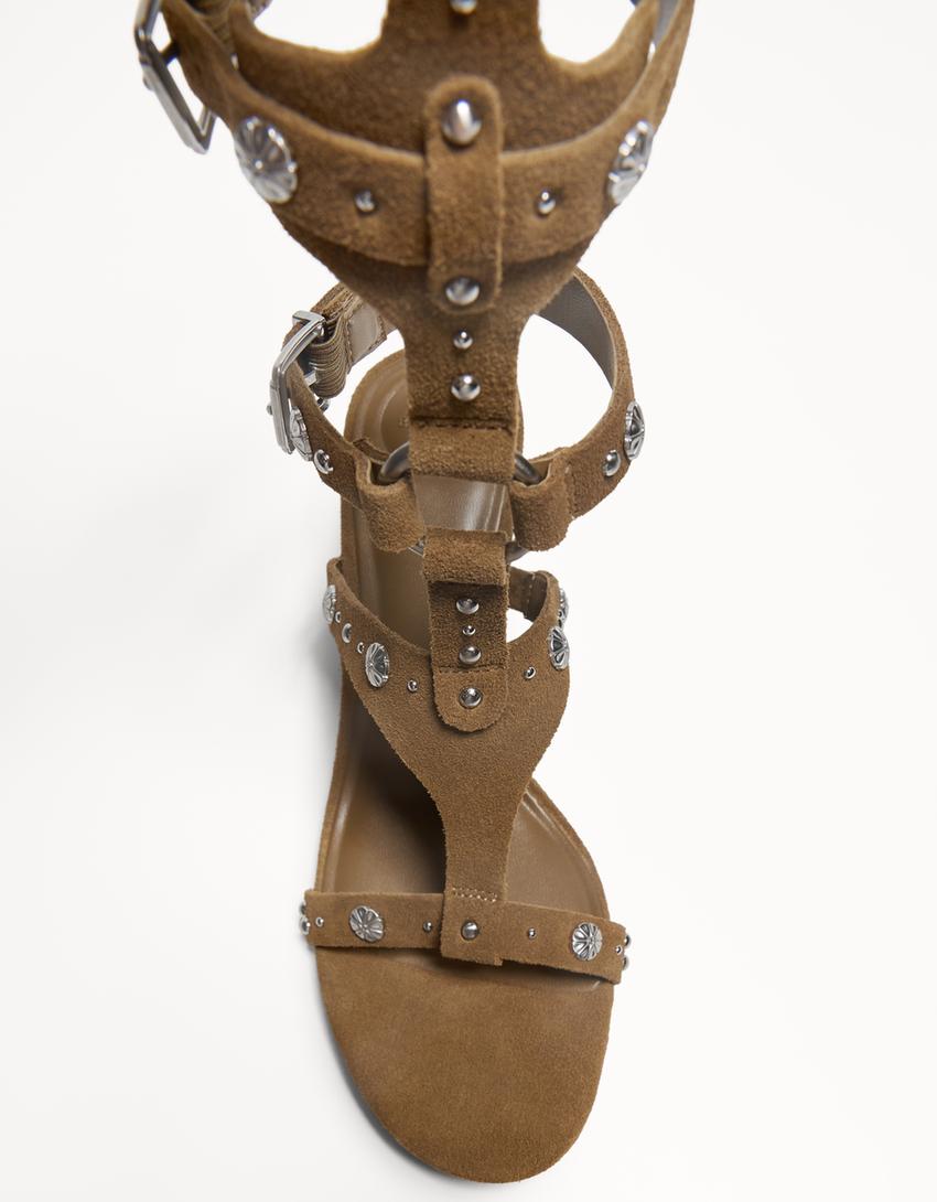 Sandália de tacão com cano alto-Caramelo-2