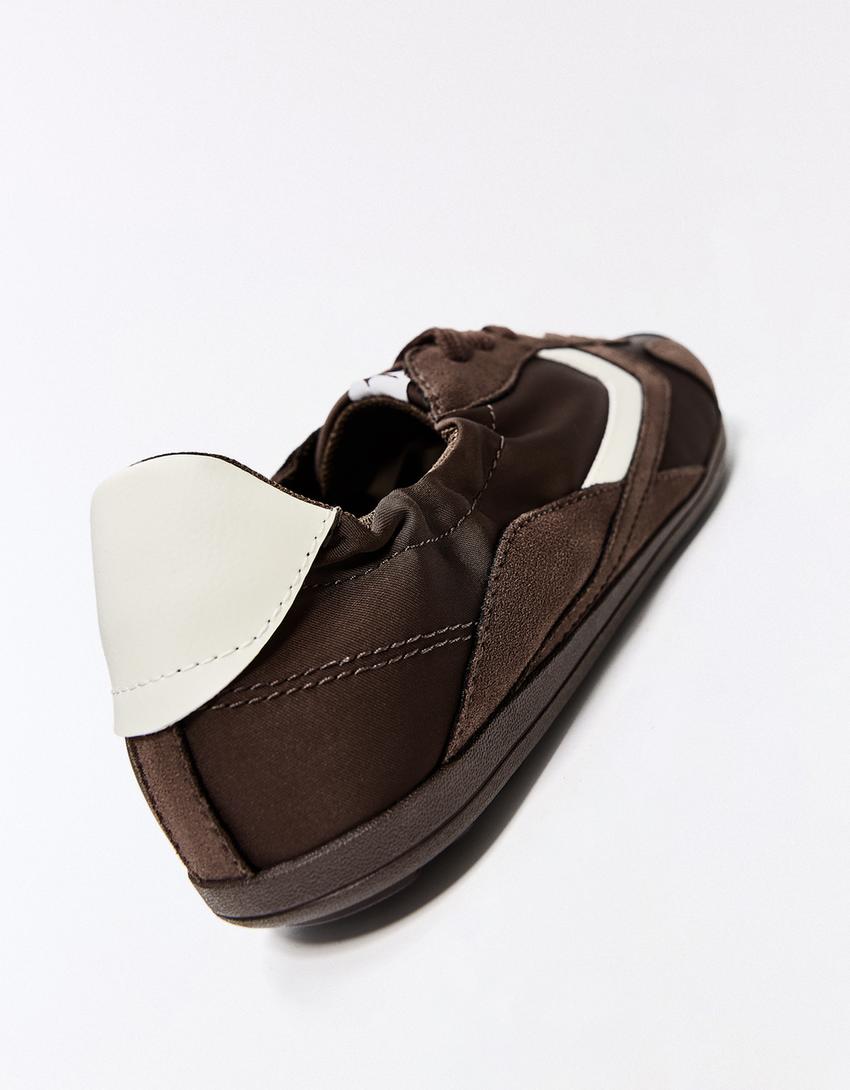 RETRO SNEAKERS WITH THIN SOLE-Brown
