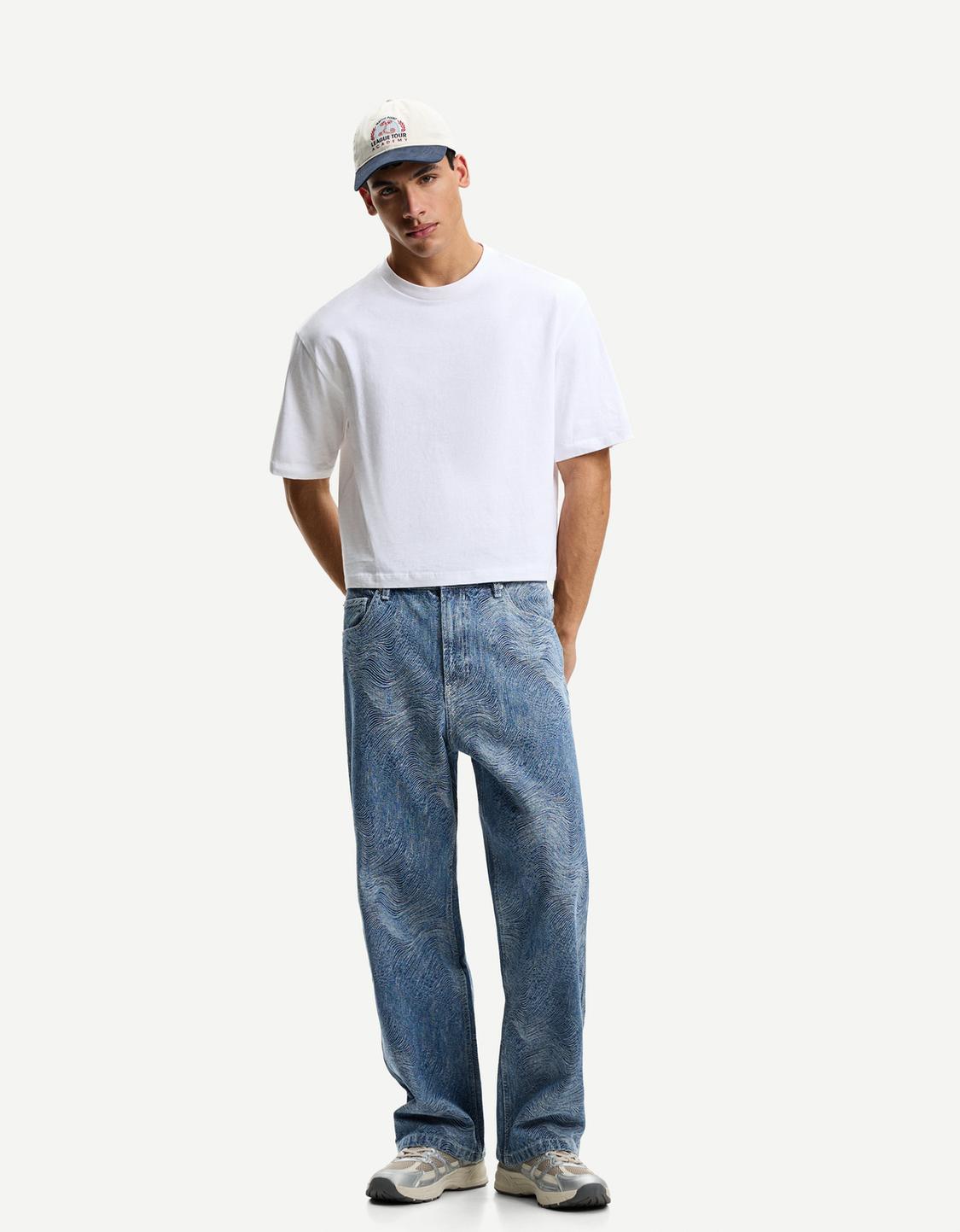Baggy printed jeans