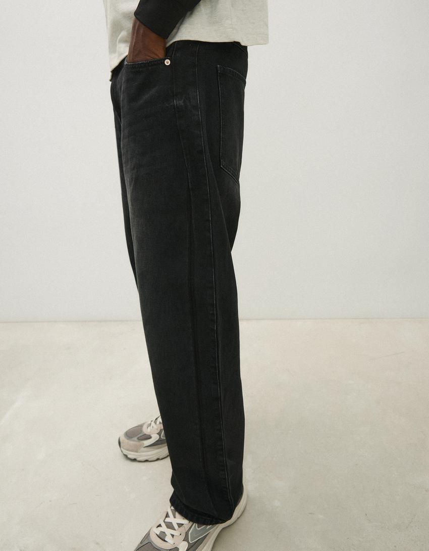 Loose-Fit-Jeans-Schwarz
