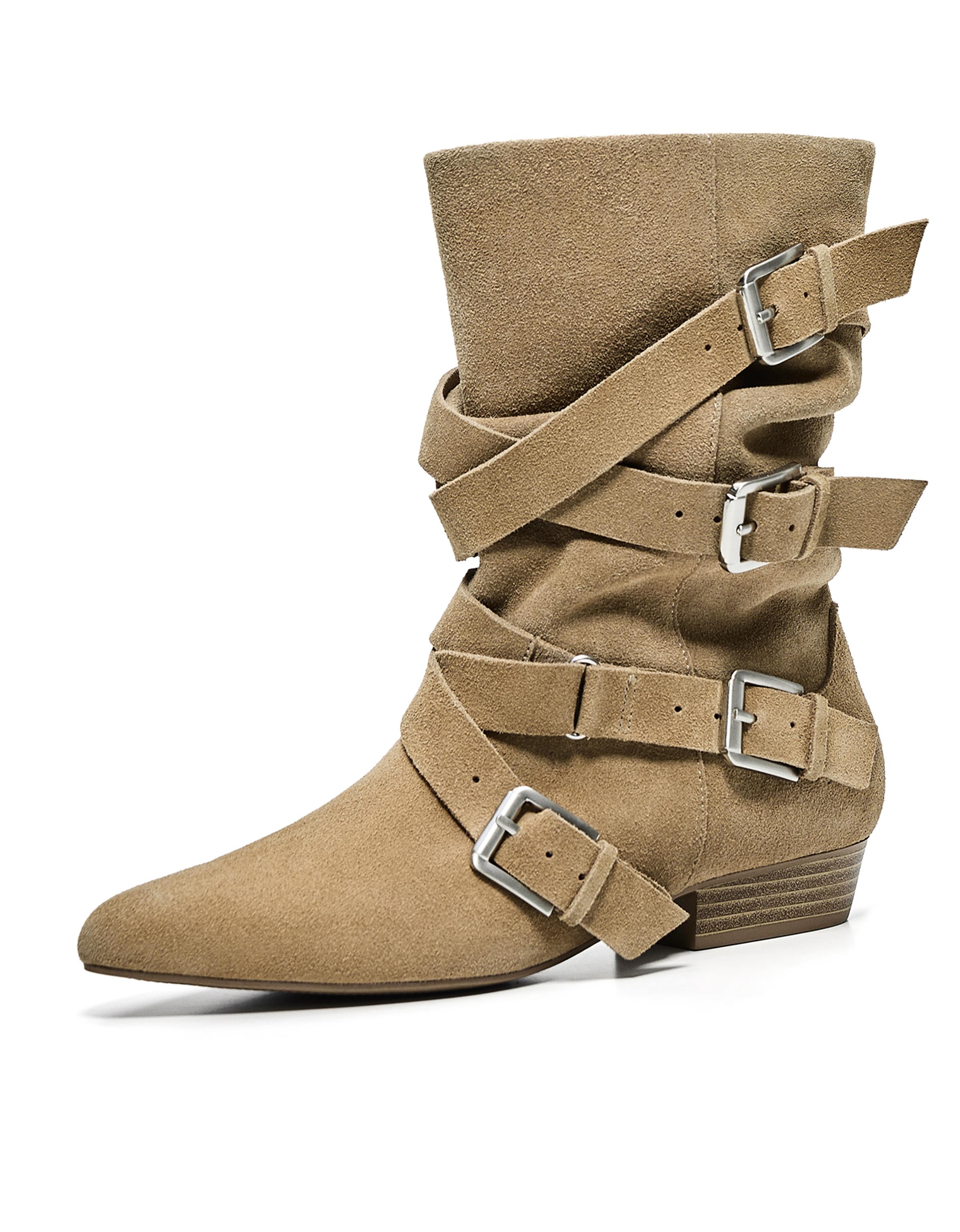 FLAT LEATHER BOOTS WITH BUCKLES — SAND