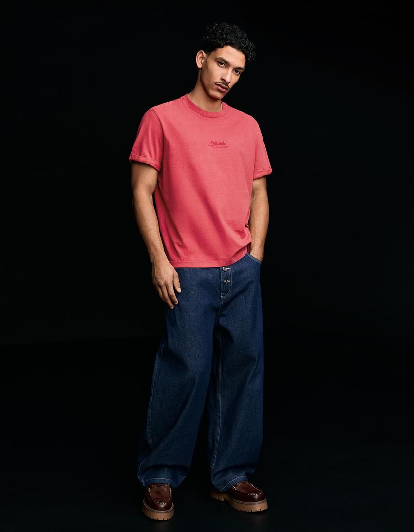 Camiseta manga corta roll up print-Rojo