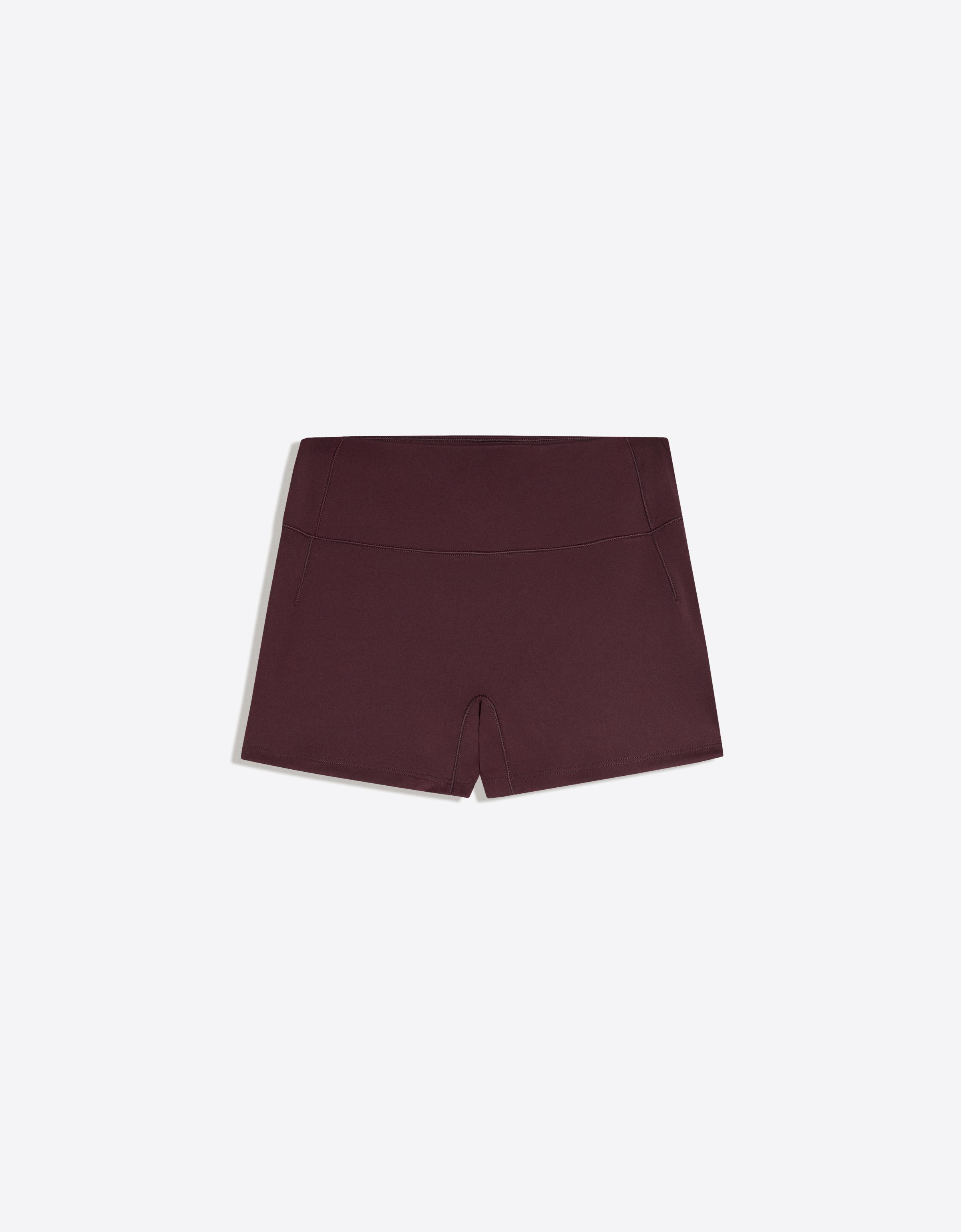 Bershka Shorty Tkanina Techniczna Oddychająca I Szybkoschnąca Kobieta Fioletowy