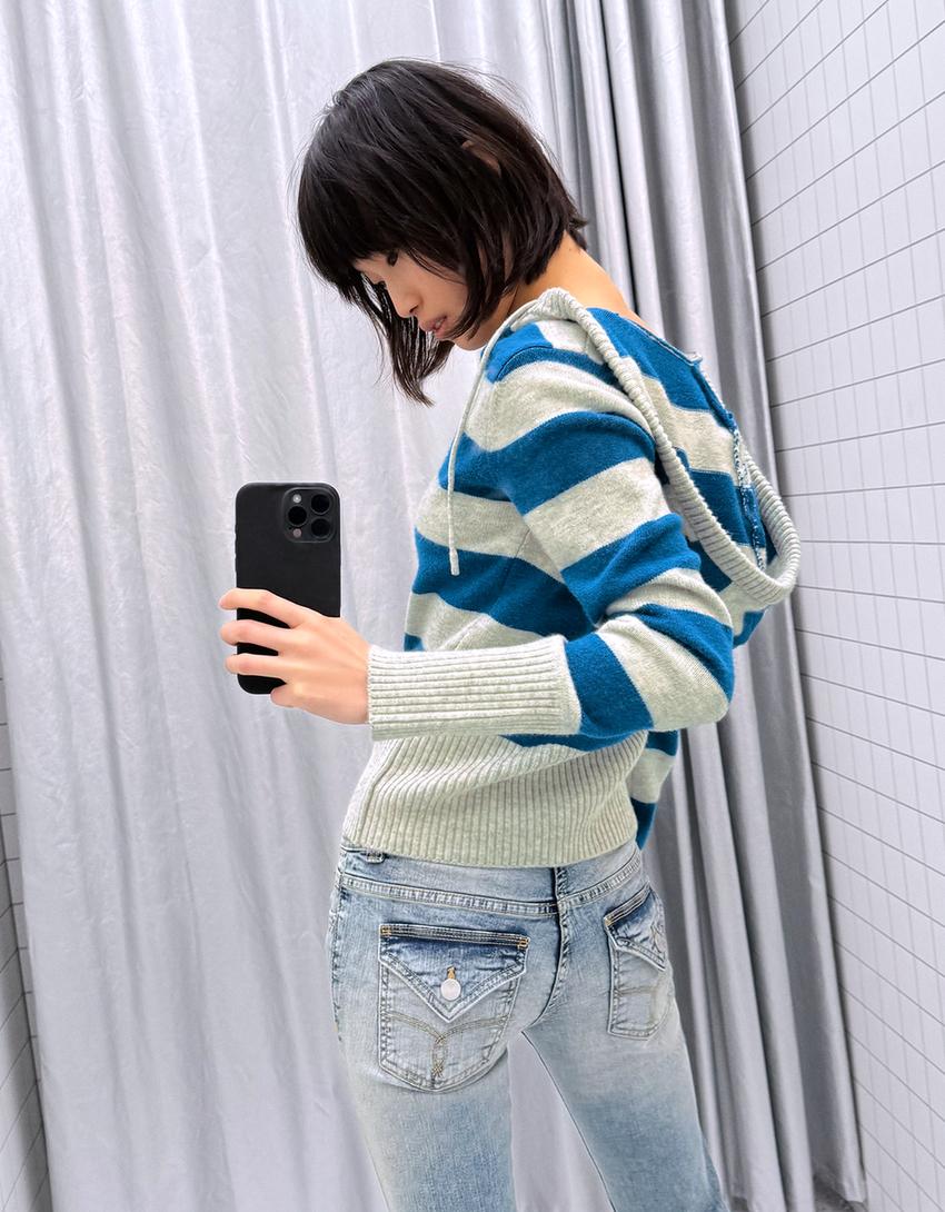 Bluza z kapturem i nadrukiem-Niebieski