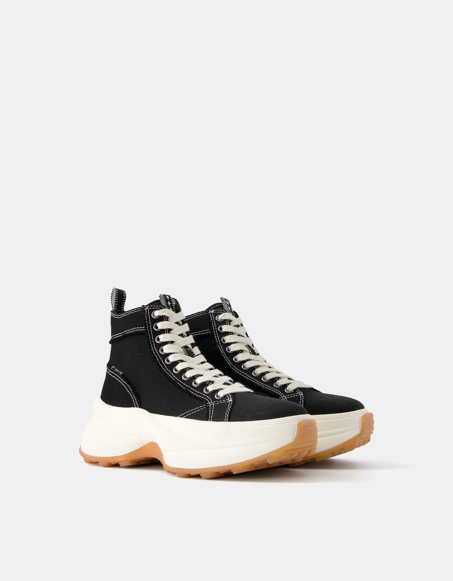 Bershka Sneakers A Stivaletto Con Suola Chunky Donna 34 Nero