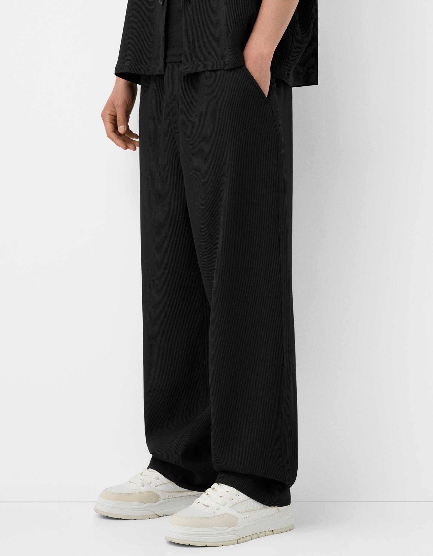 Bershka Pantaloni Wide Leg Plissettati Uomo M Nero