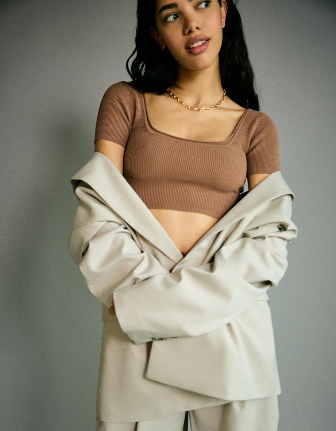 Cropped short sleeve sweater