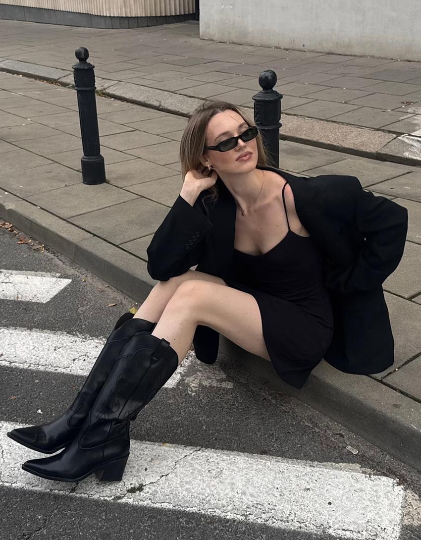 Robe mini à bretelles-Noir