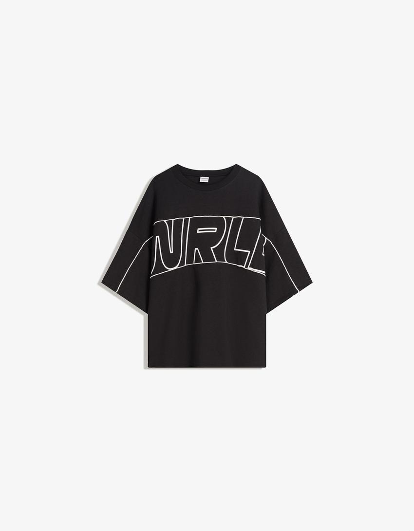 T-Shirt mit Print und kurzen Ärmeln-Schwarz