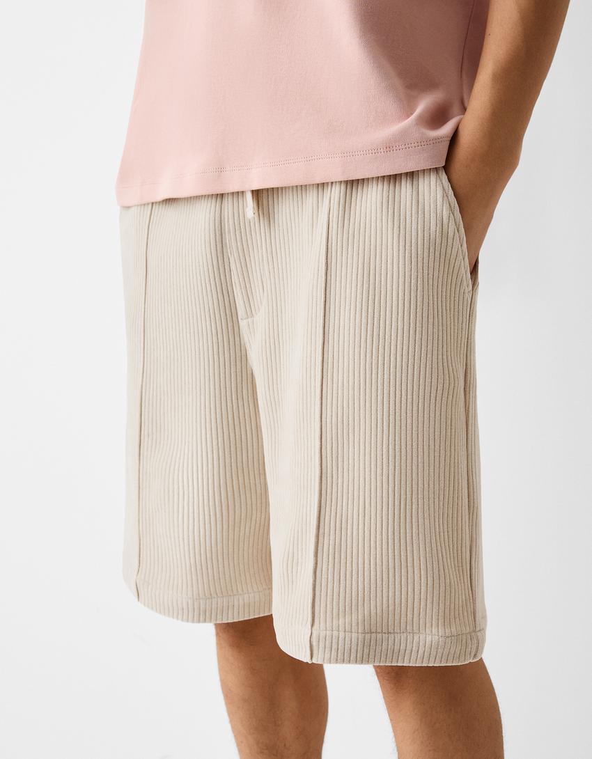 Loose fit chenille Bermuda shorts-Sand-3