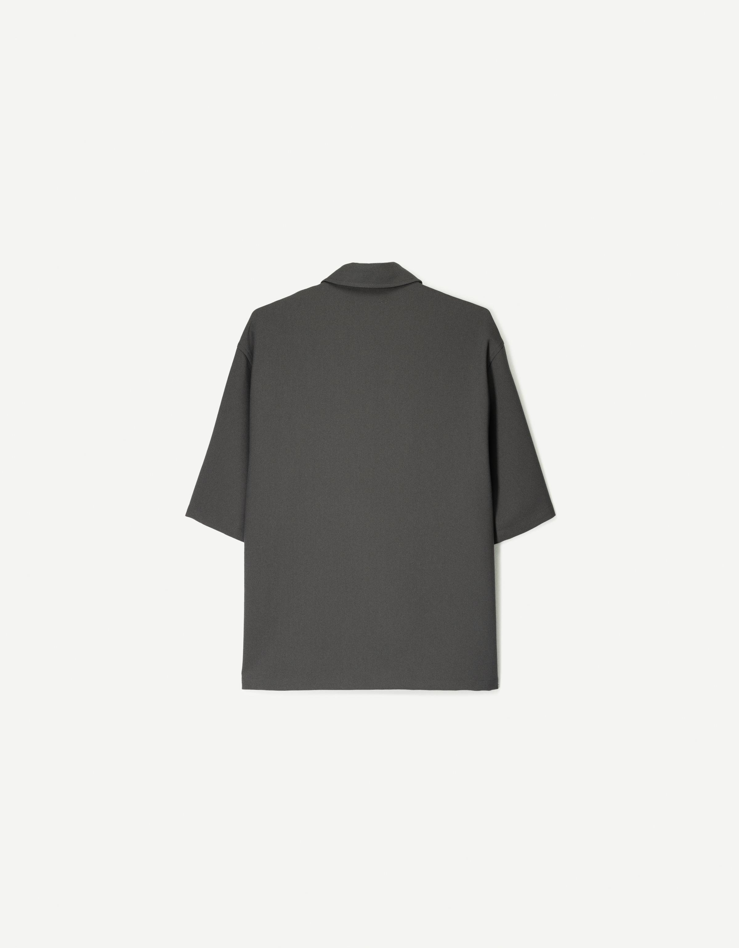 Tailored short sleeve boxy fit shirt - Men | Bershka
