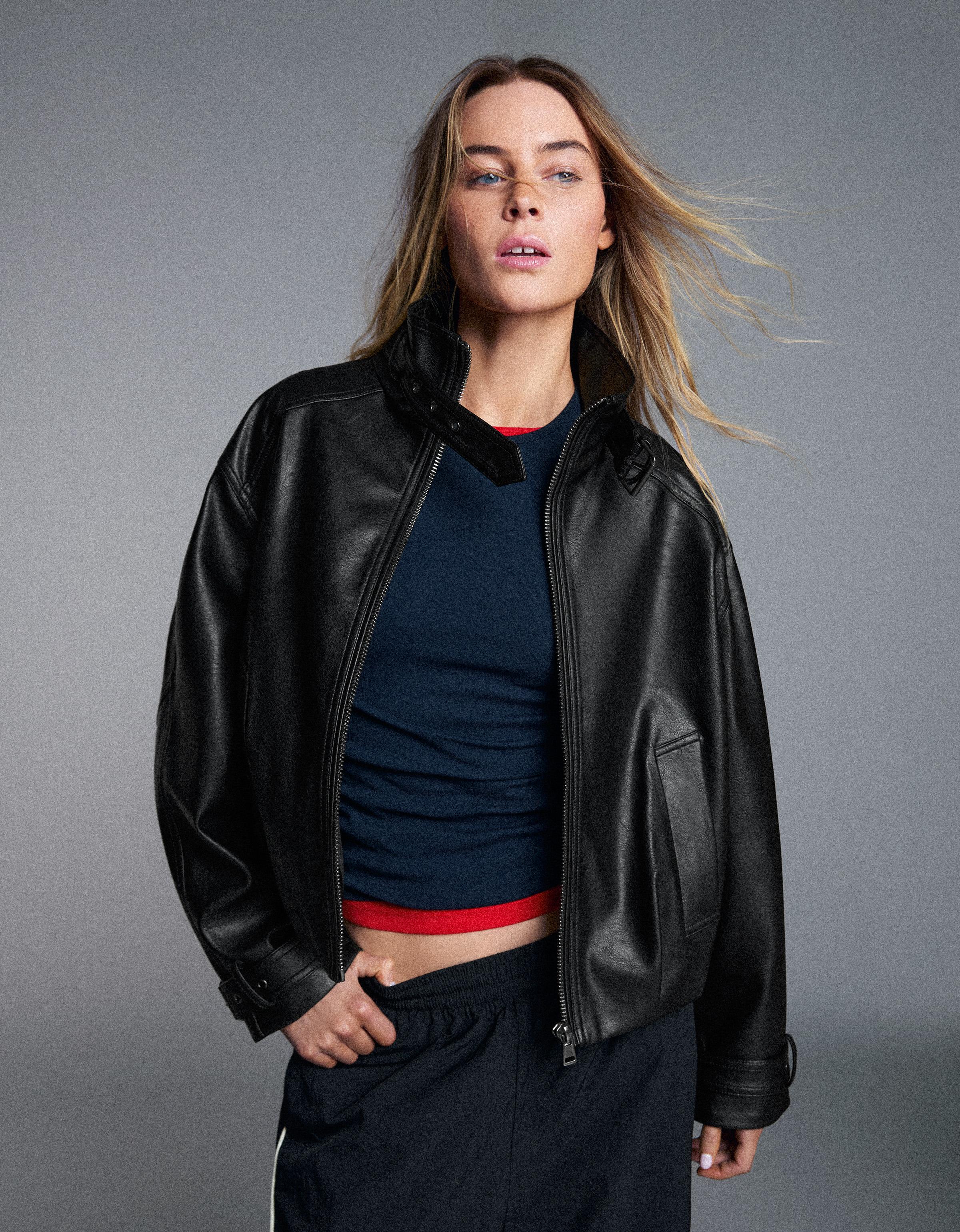 Bershka Cazadora Cuello Chimenea Efecto Piel Mujer L Negro