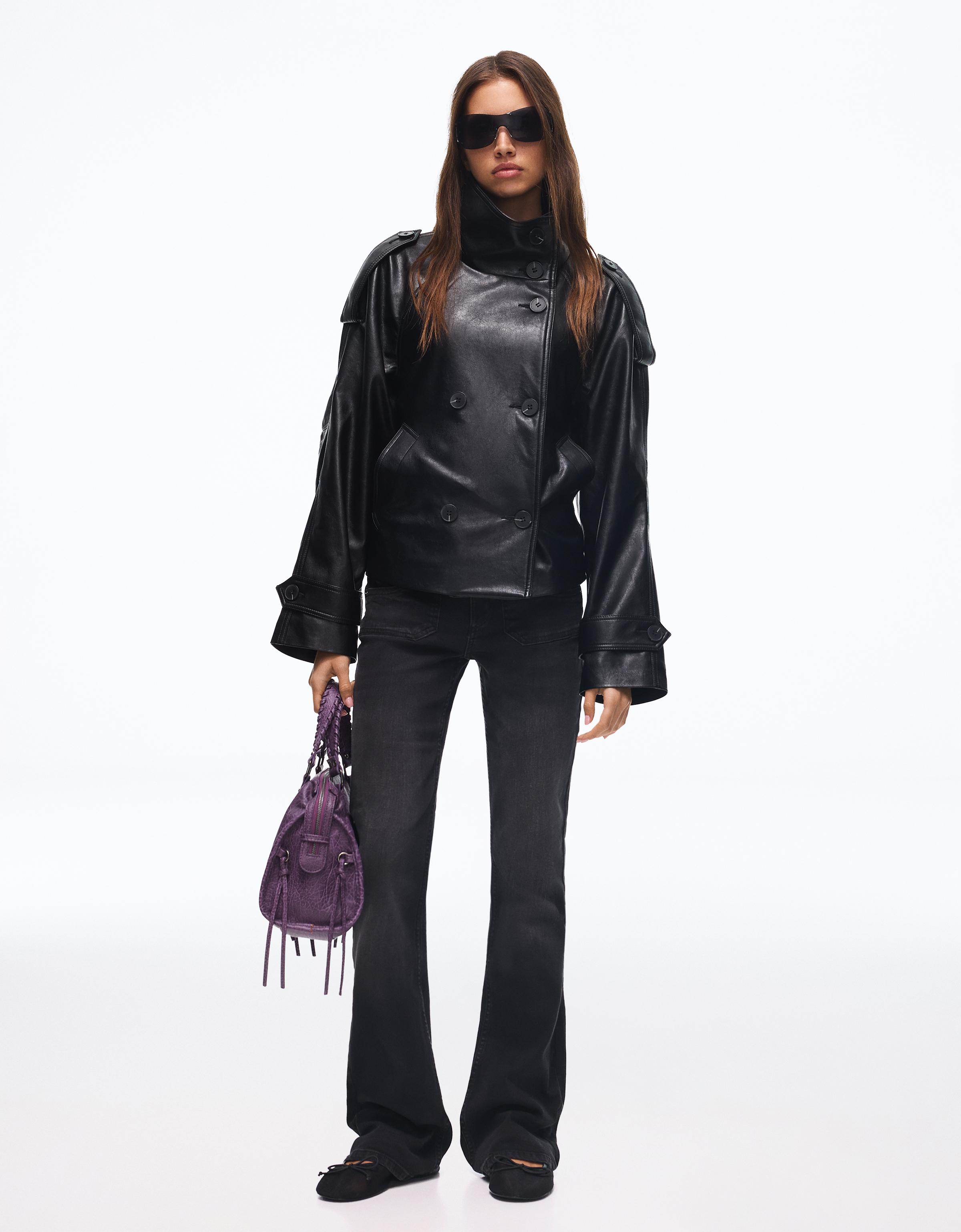 Low-rise boot-cut jeans — Black