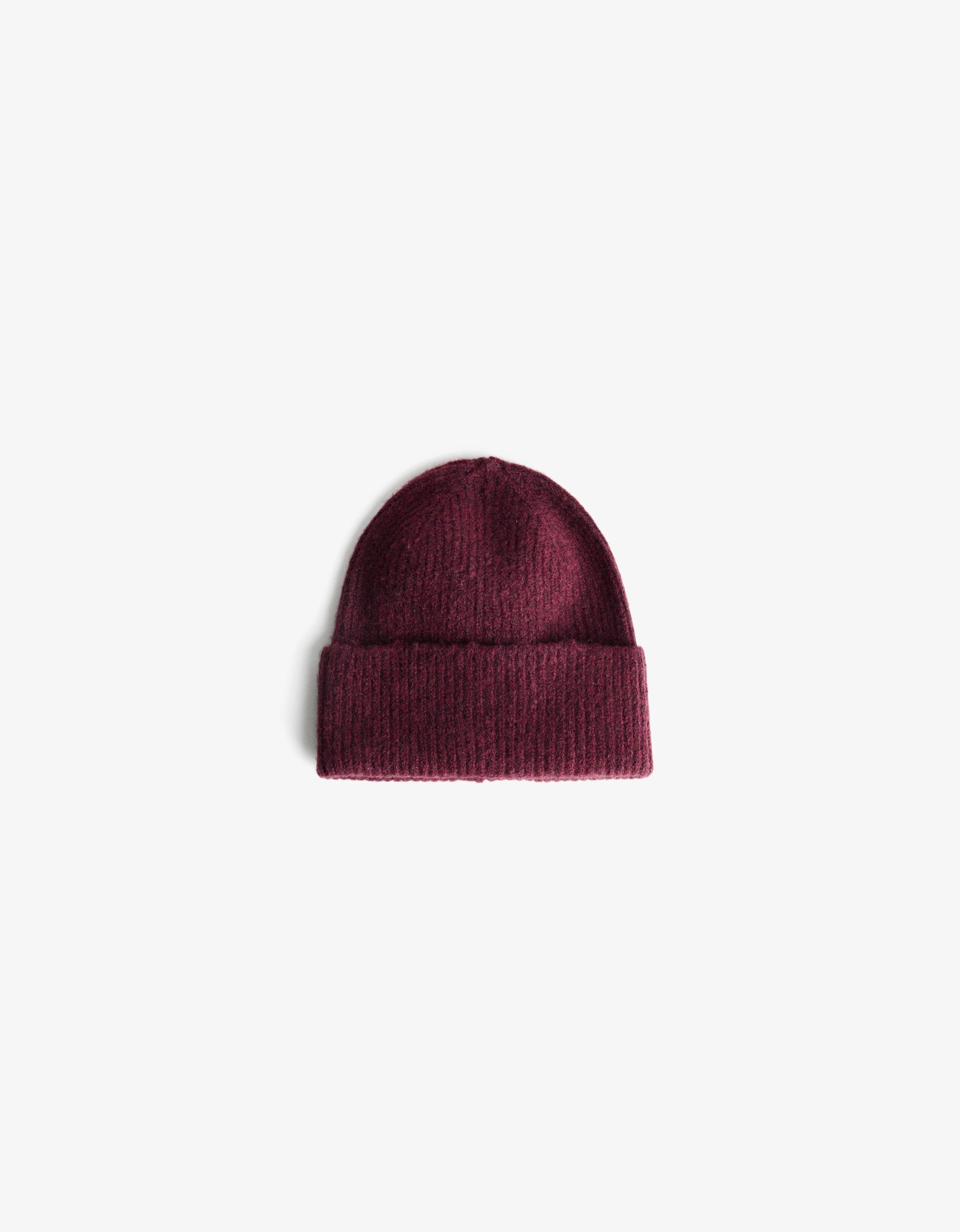 Turn-up knit beanie — Maroon
