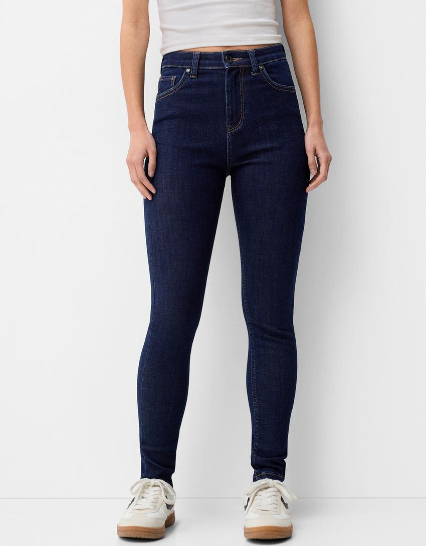 Jeans skinny pinggang super tinggi Wanita Bershka