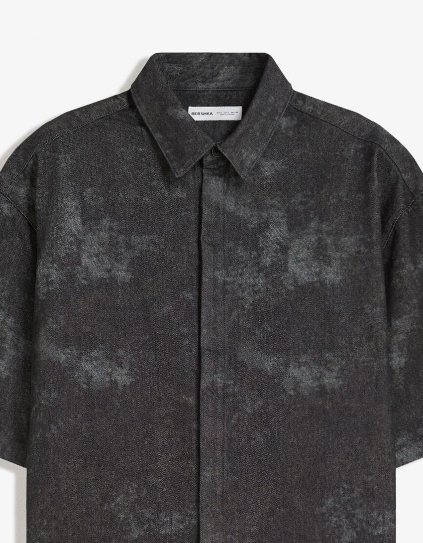 Chemise à manches courtes Boxy fit imprimée-Noir