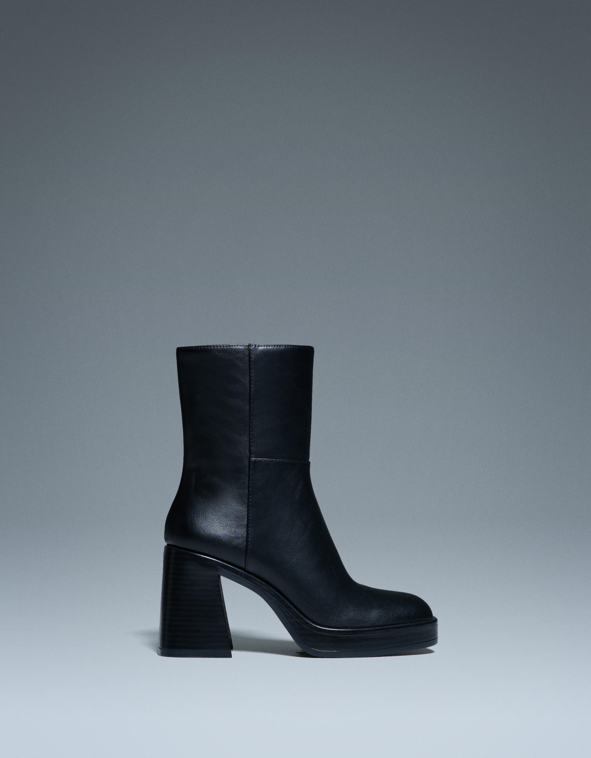 Ankle boots Bershka