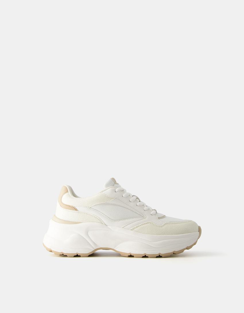 حذاء رياضي بتفاصيل نسيج شبكي-أبيض-6