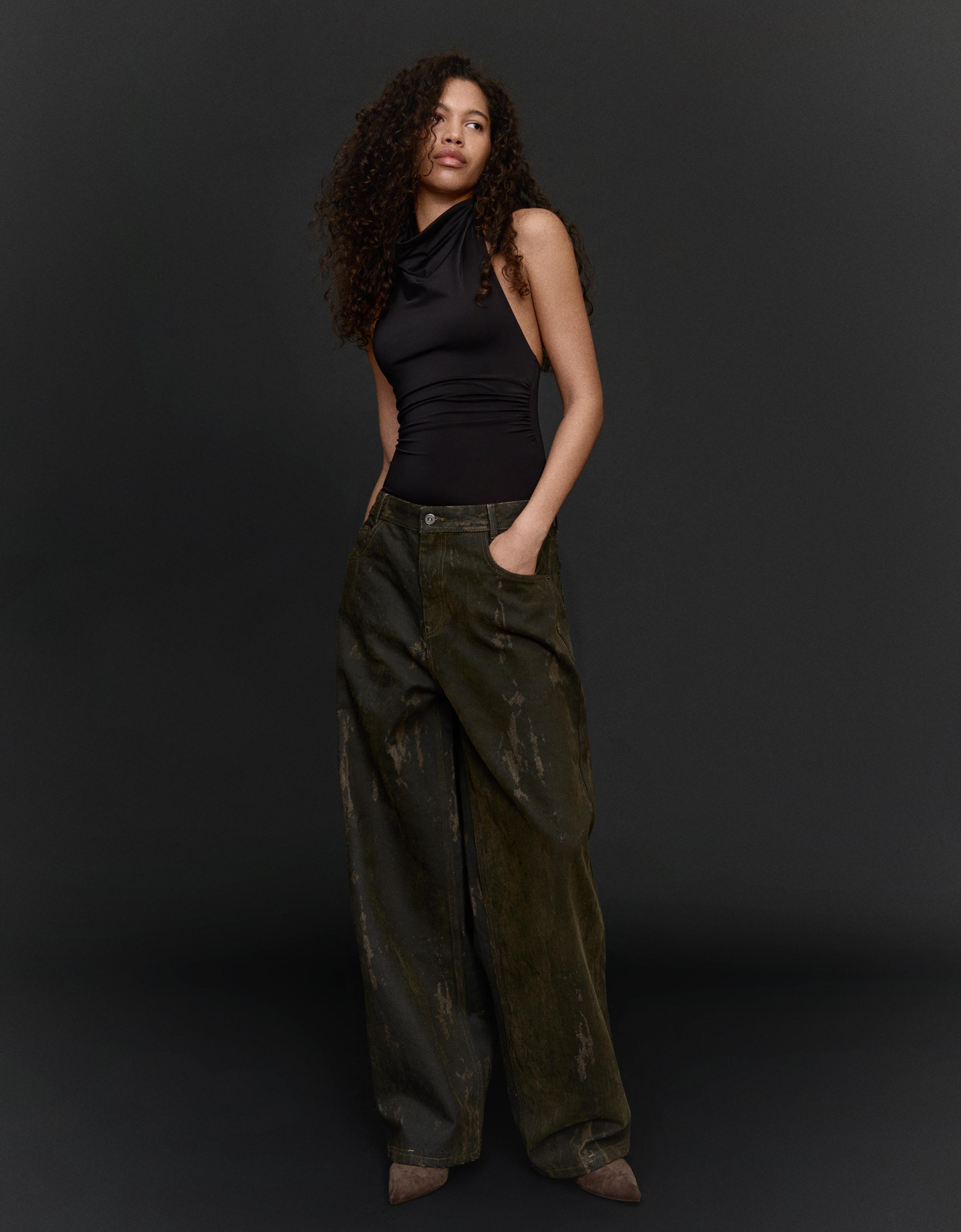 Bershka Neckholder-Body Mit Raffung Damen L Schwarz