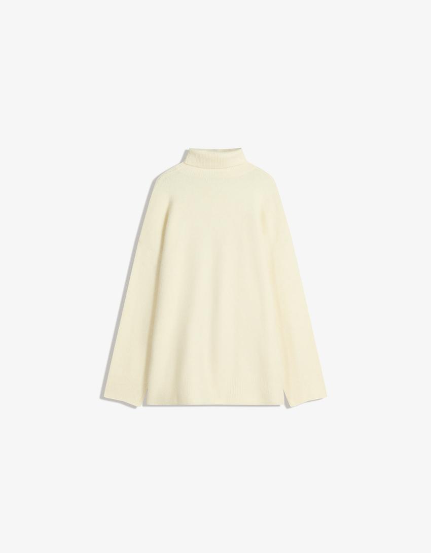 Oversized turtleneck sweater-Cream