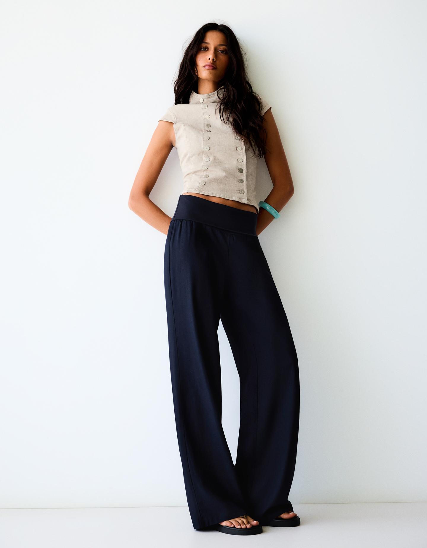 Bershka Pantaloni Con Vita Risvoltata Donna M Marino