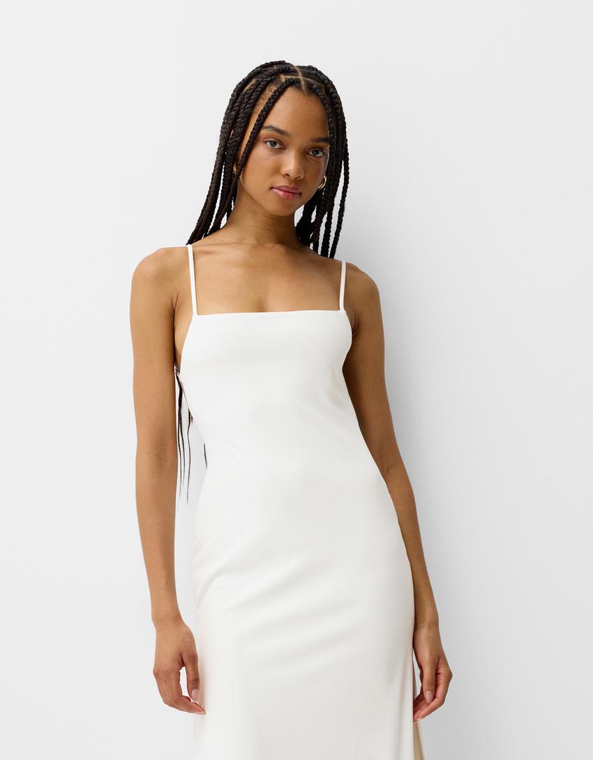 فستان متوسط الطول بحمالات-كريمي-1