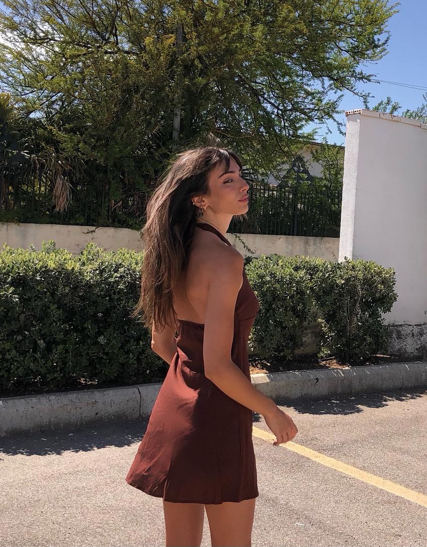 שמלת מיני עם צווארון קולר מתערובת פשתן-חום-3