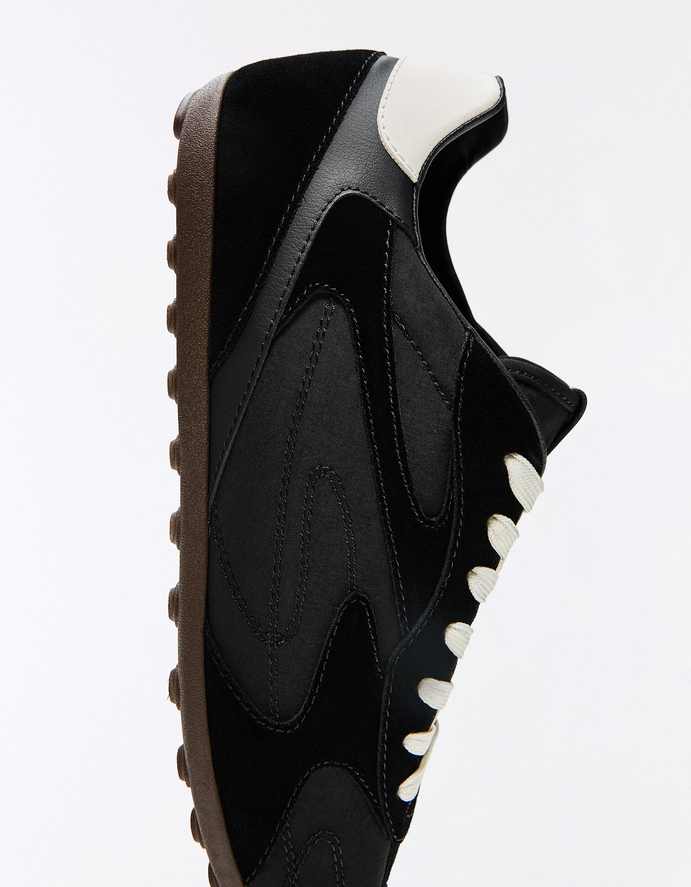 SLIM RETRO TRAINERS — BLACK