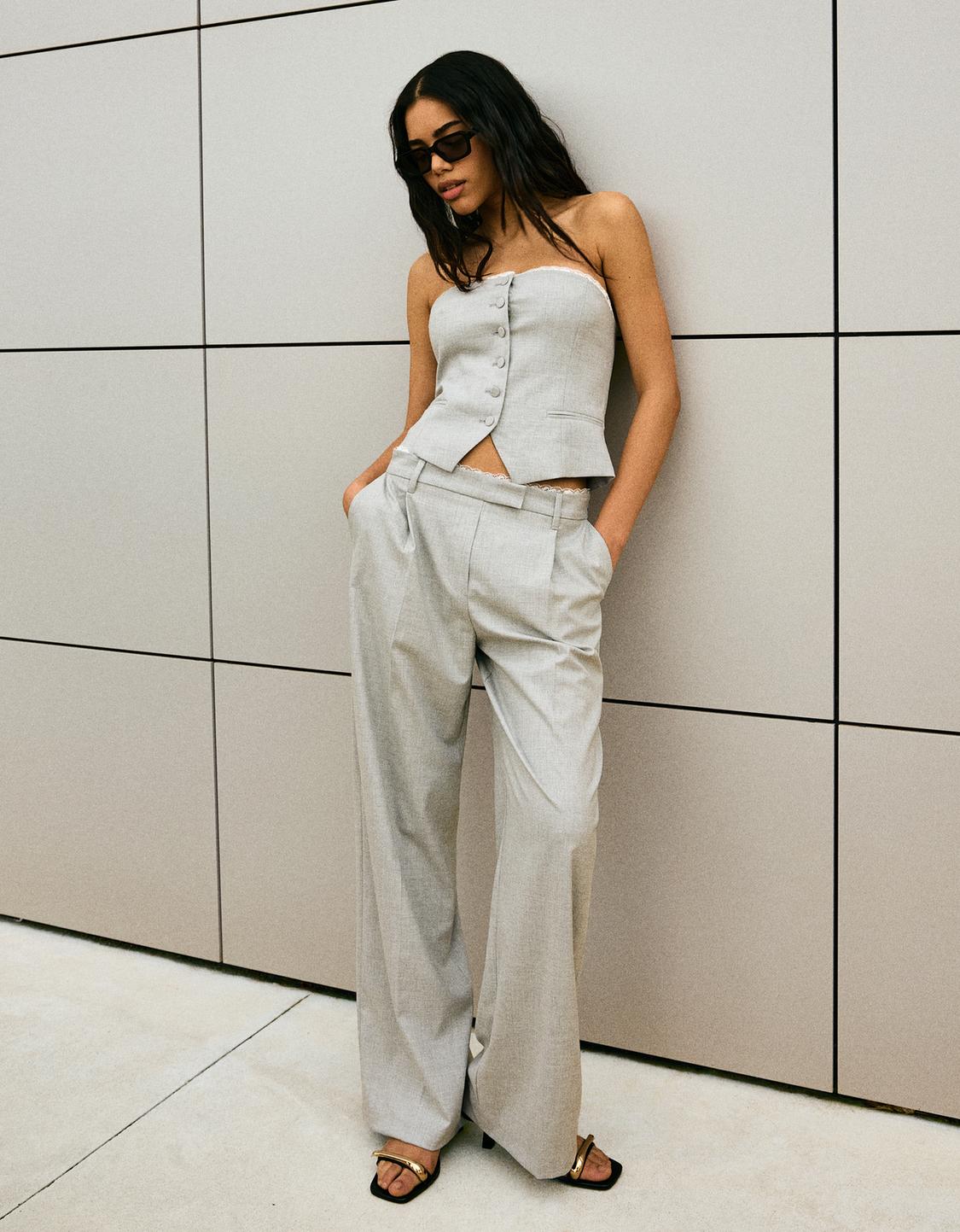 Tailored fit vest and trousers set