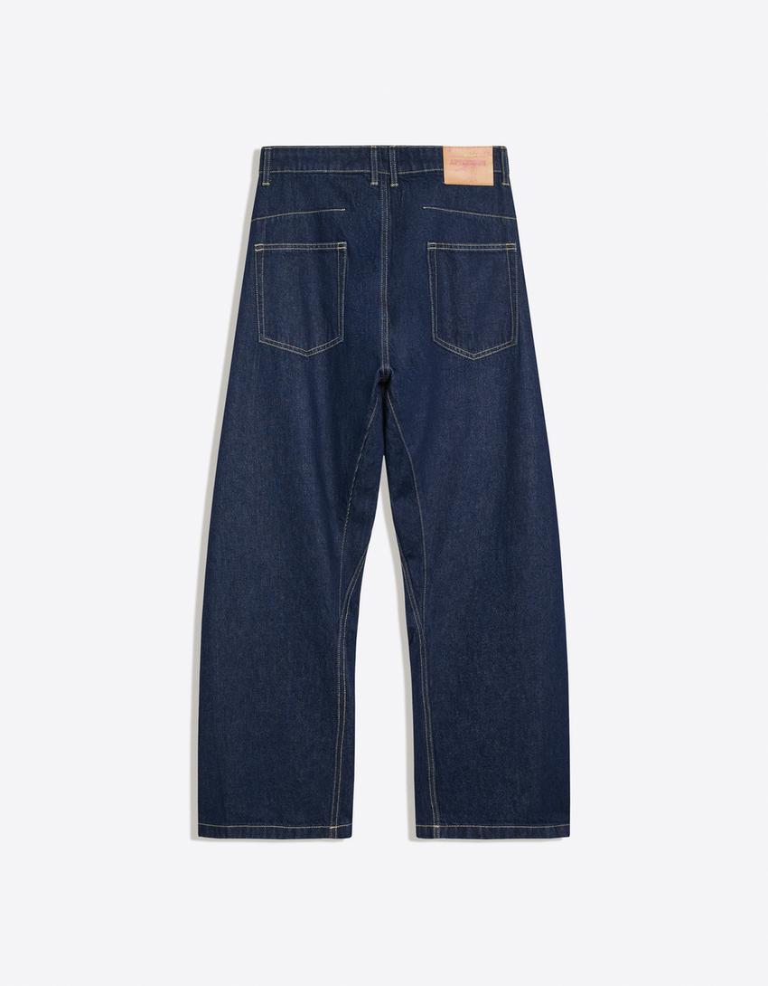 Jeansy o kroju twisted fit-Granatowy