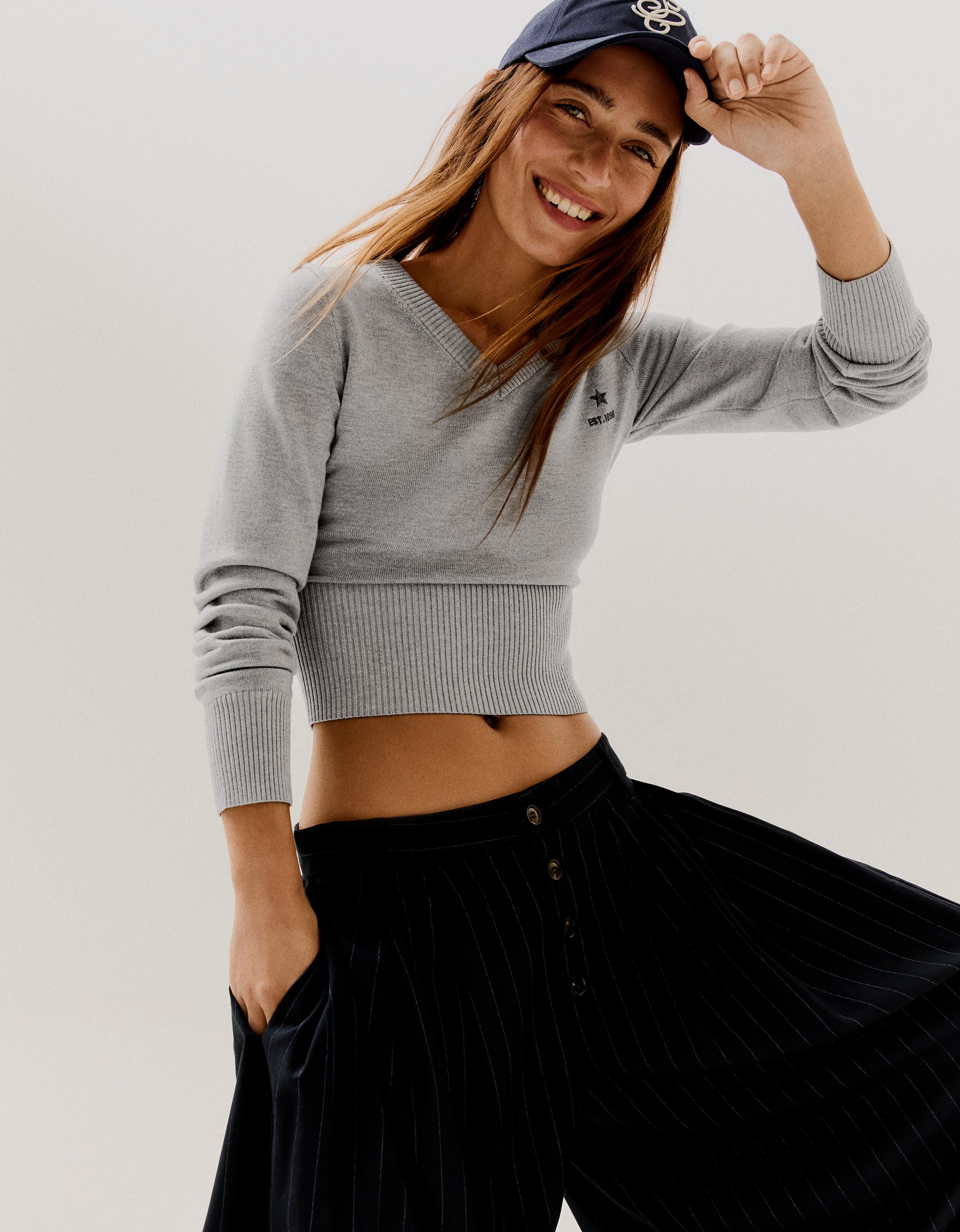 Bershka Jersey Cuello Pico Bordado Mujer L Gris