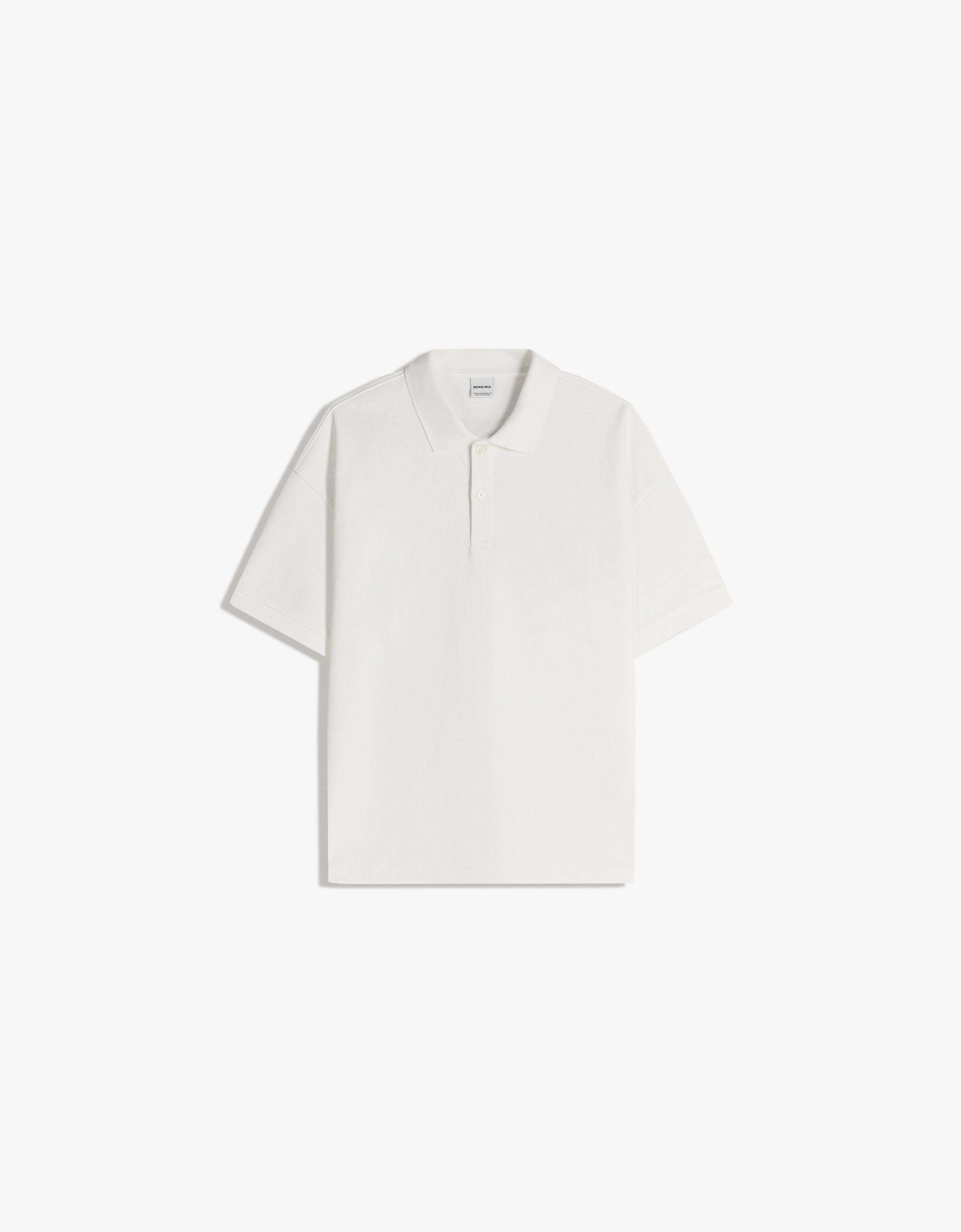Kısa kollu polo yaka tişört