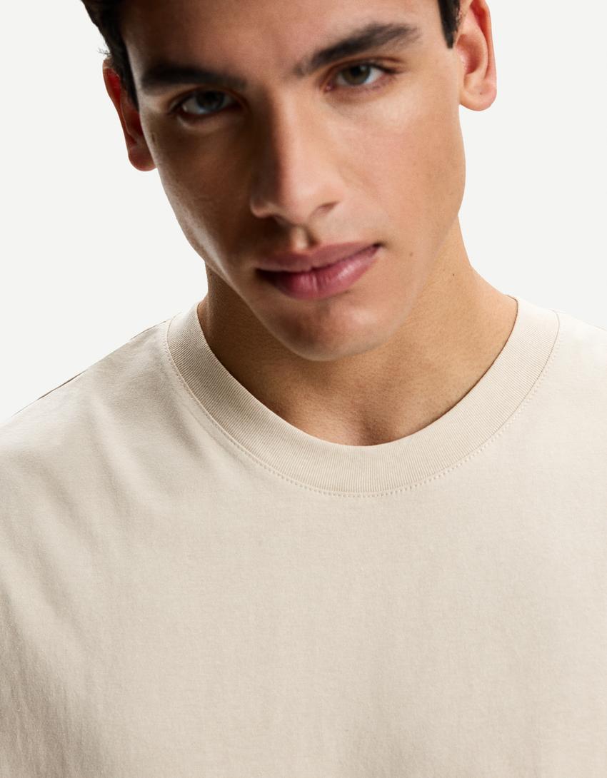 Mouwloze top-Zand
