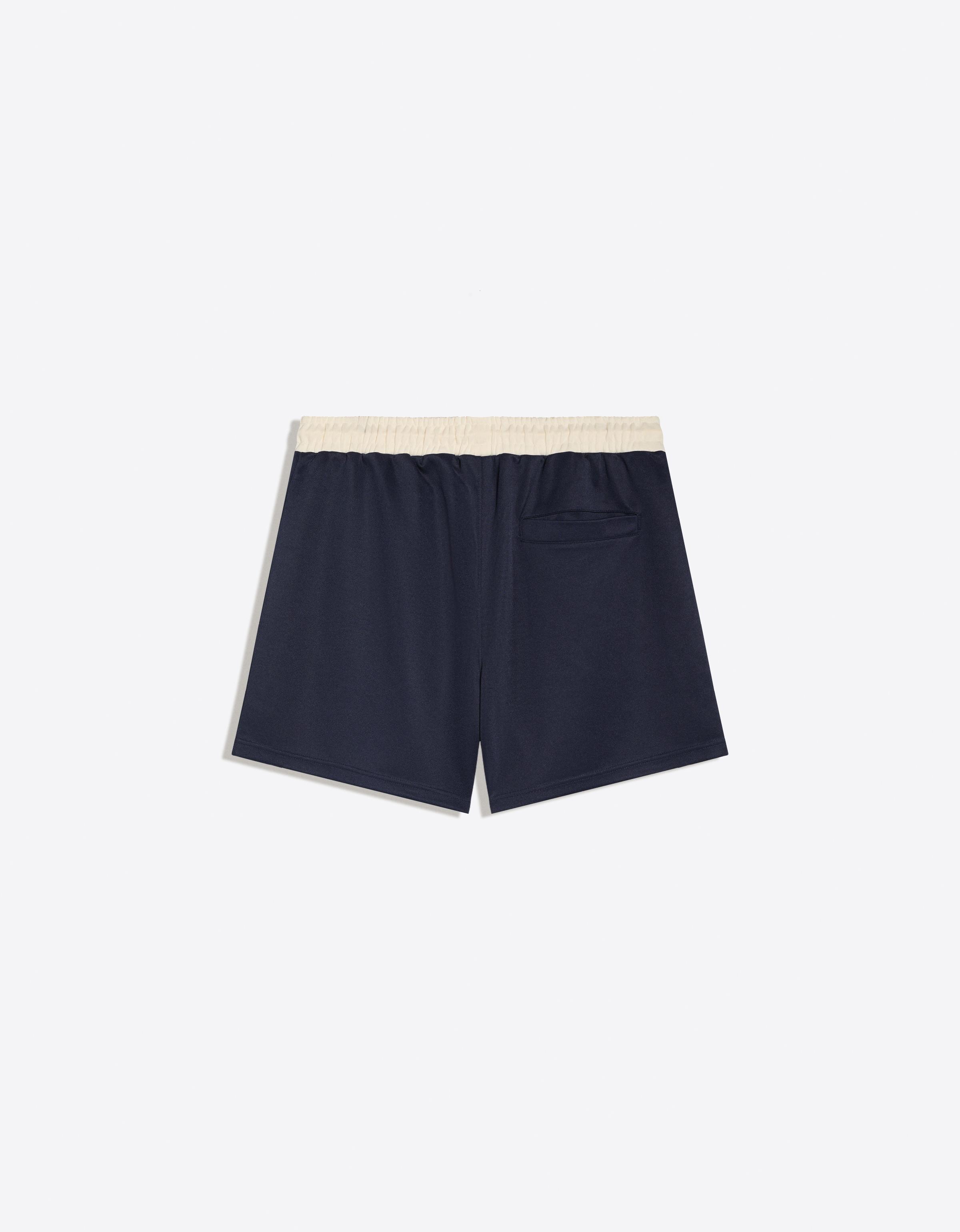 Short patch Bermuda shorts