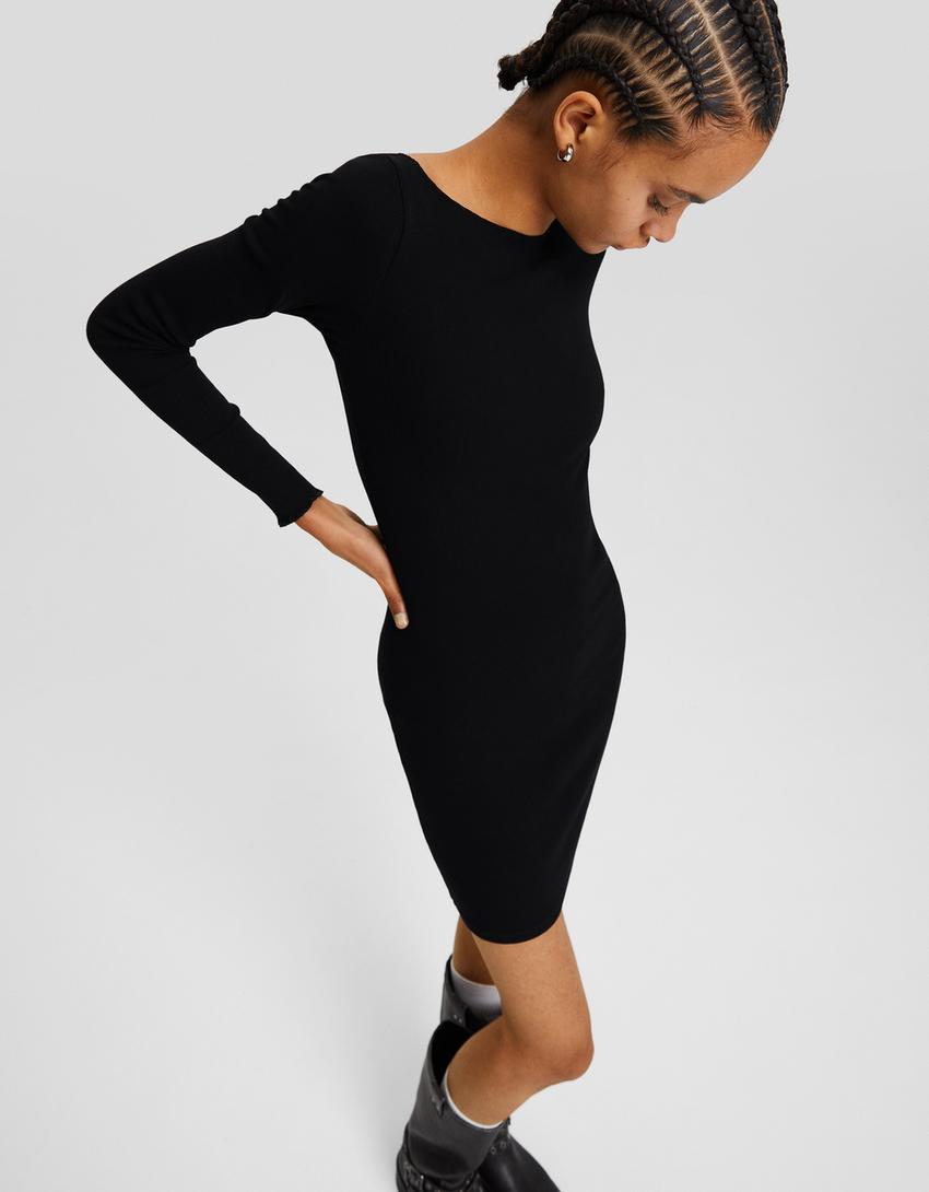 Vestido mini de manga comprida com decote barco em malha com nervuras-Preto-3