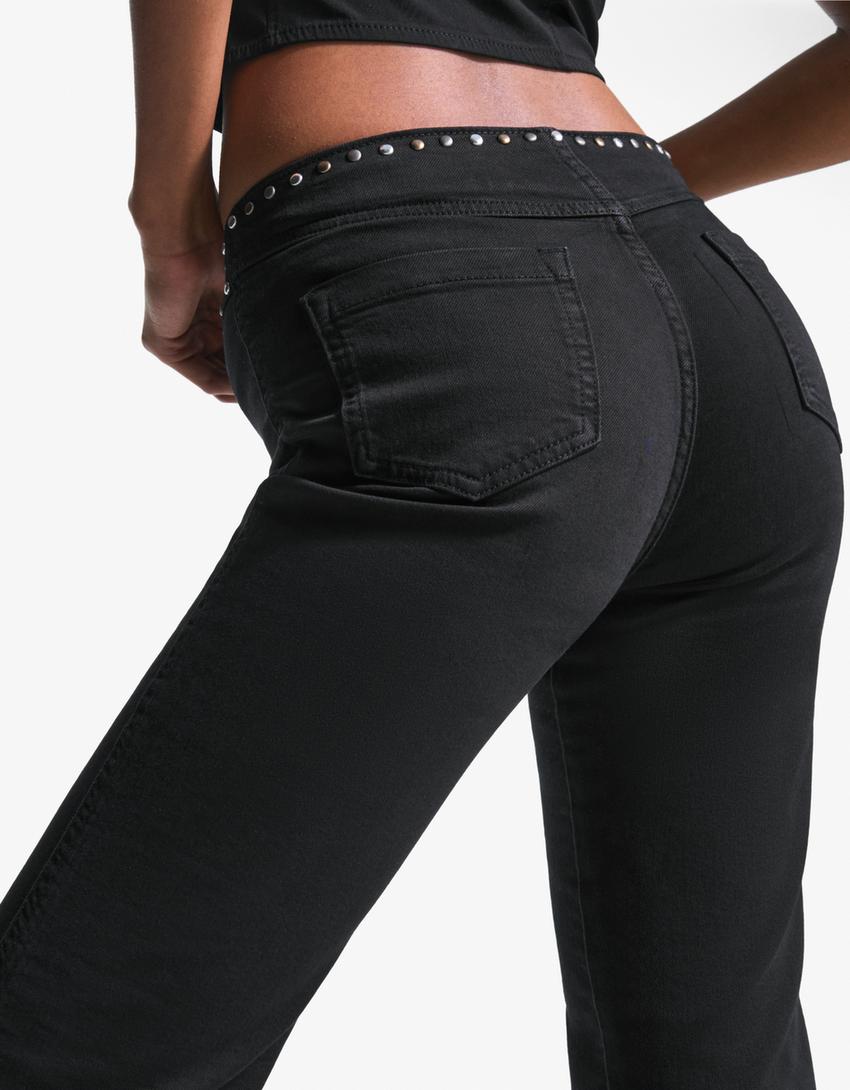 Pantaloni con borchie in vita e cerniera-Nero-2