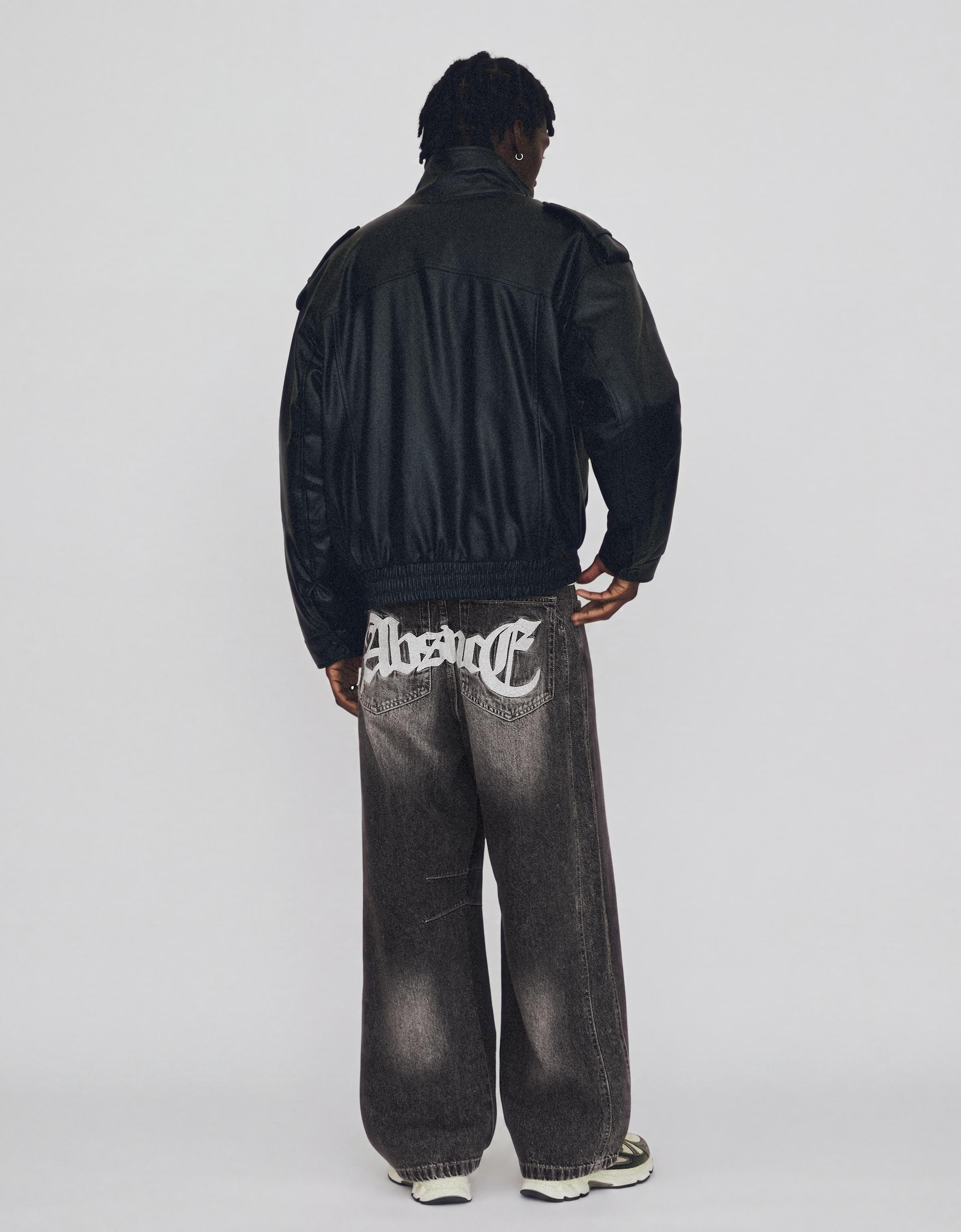 Jeans with back embroidery — Grey
